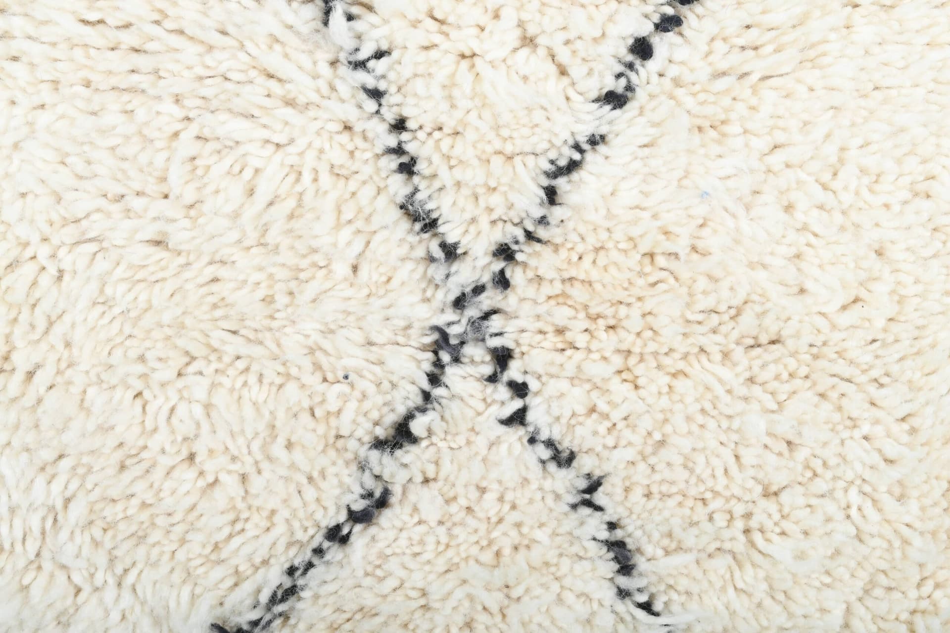 Alfombra Marroquí Hecha a Mano de Lana 2x4 - Alfombra de Área Boho Minimalista en Marfil Neutro para Dormitorio Entrada Beni Ourain - Image 3