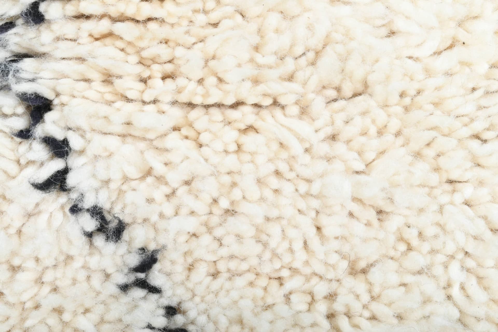 Alfombra Marroquí Hecha a Mano de Lana 2x4 - Alfombra de Área Boho Minimalista en Marfil Neutro para Dormitorio Entrada Beni Ourain - Image 6