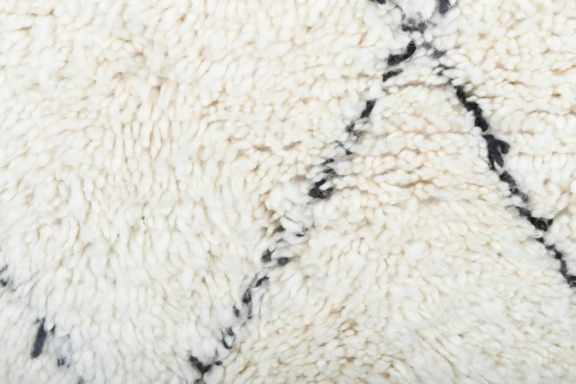 Tapis Marocain Fait Main en Laine 3x4 - Tapis Boho Diamant Noir et Ivoire pour Salon Chambre - Beni Ourain - Image 5