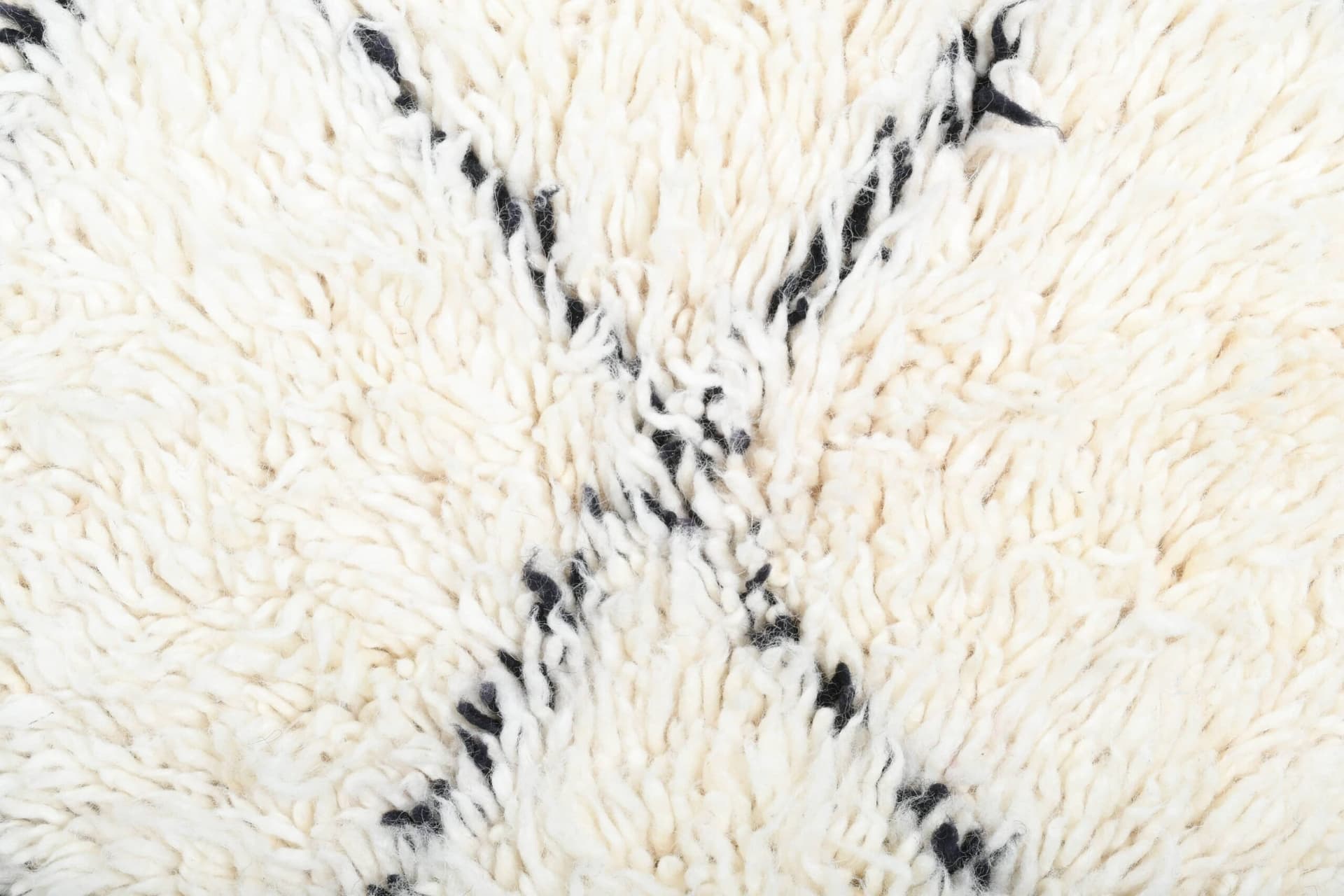 モロッコ製手作りウールラグ 2x4 - アイボリー ブラック ミニマリスト ボヘミアン エリアラグ リビングルーム 寝室用 - ベニ・ウライン - Image 4