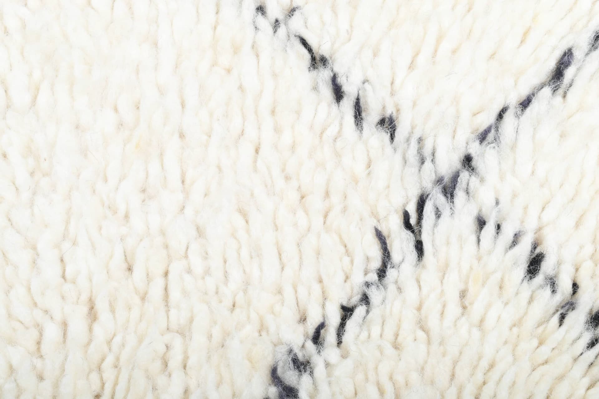 سجادة مغربية مصنوعة يدويًا من الصوف 2x4 - سجادة منطقة باللون العاجي والماس الأسود بأسلوب البوهو لغرفة النوم أو المدخل بني أورين - Image 5