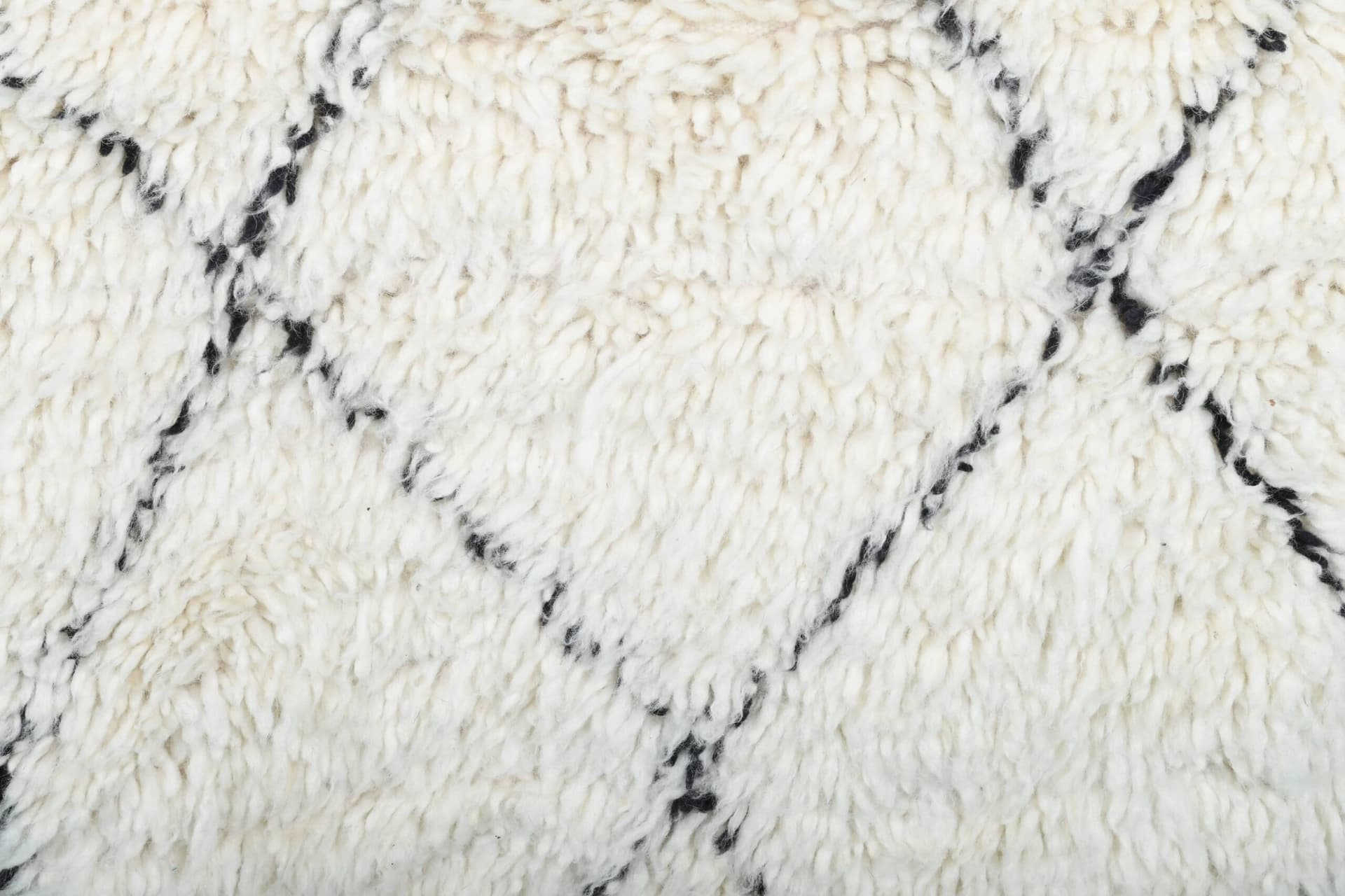 Alfombra Marroquí Hecha a Mano de Lana 2x4 - Alfombra de Área Minimalista Boho en Marfil y Negro para Dormitorio y Entrada Beni Ourain - Image 5