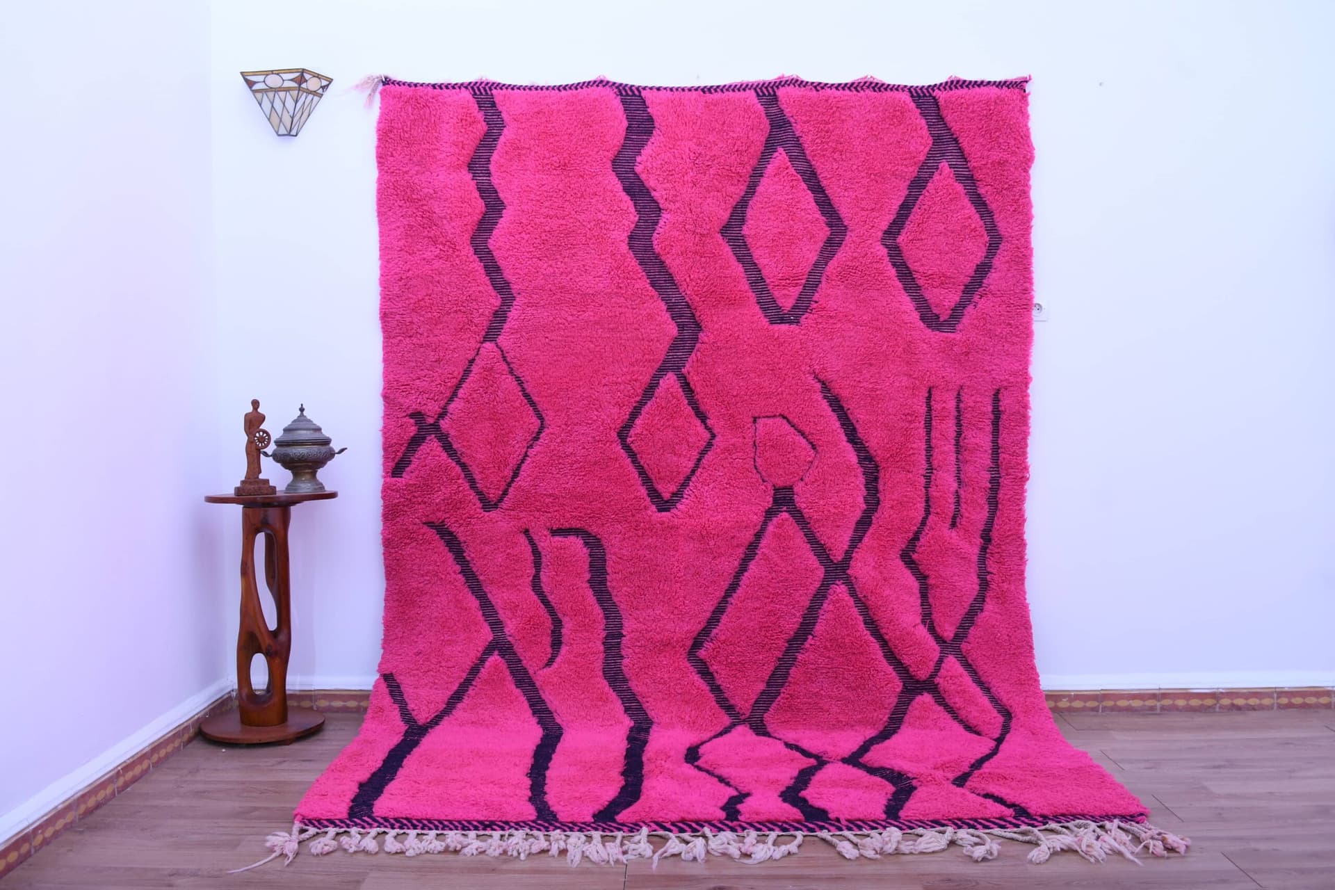 سجادة مغربية مصنوعة يدويًا من الصوف 7x10 - سجادة بوهو عصرية باللون الوردي الساخن/الفوشيا لغرفة المعيشة أو غرفة النوم - مريز - Image 2
