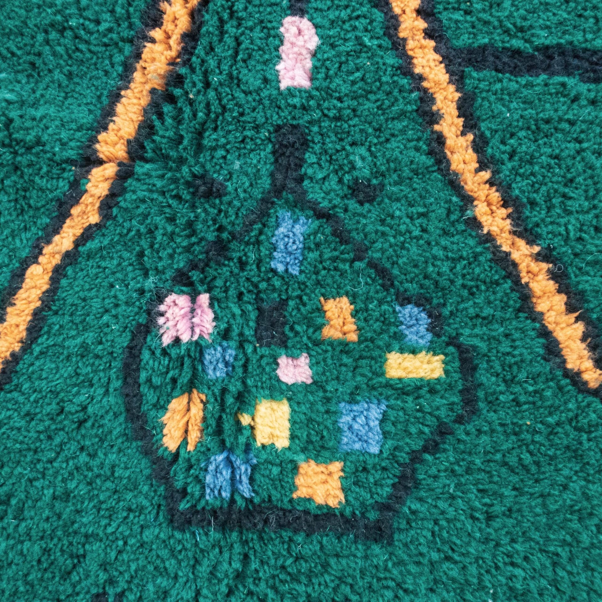 モロッコ製手作りウールラグ 6x9 - エメラルドグリーン ボヘミアンエリアラグ リビングルーム用 モダン抽象ベルベルラグ - Image 4