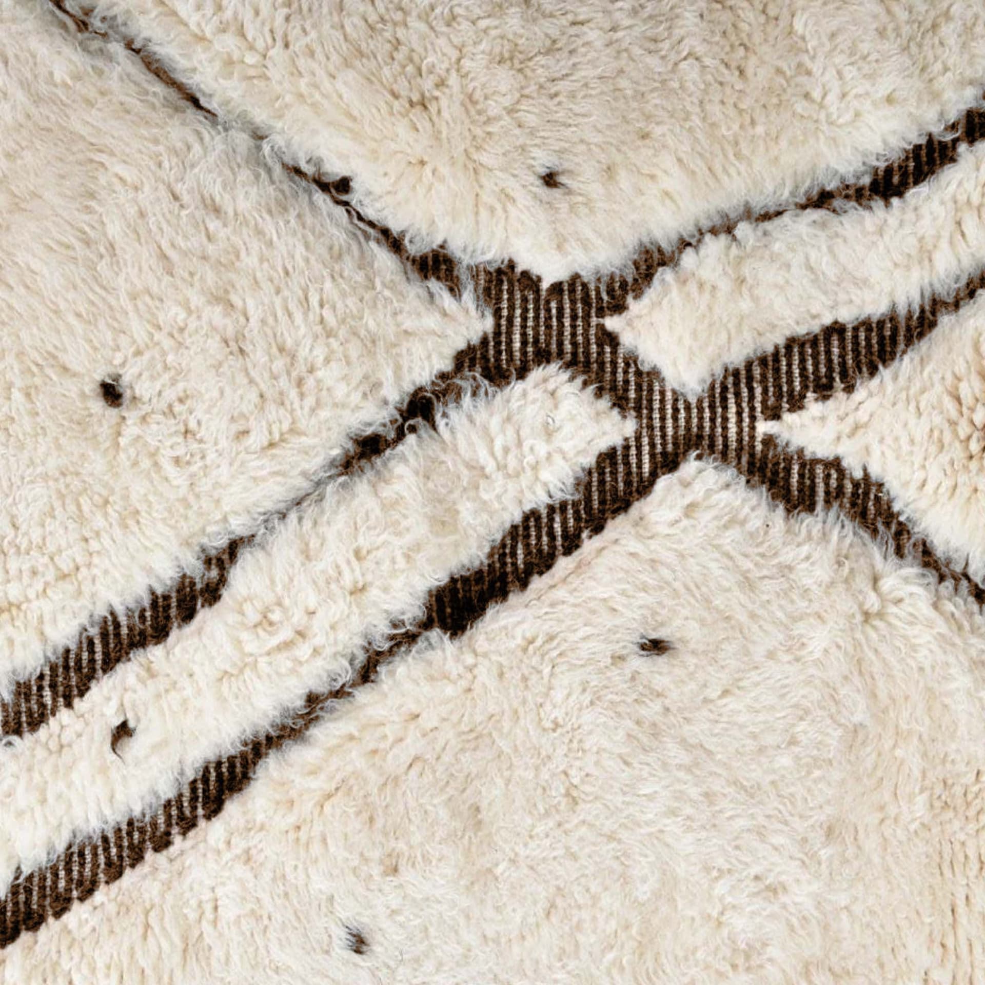 Alfombra Marroquí Hecha a Mano de Lana 7x10 - Alfombra Boho Geométrica Neutra en Marfil para Sala de Estar y Dormitorio - Beni Ourain - Image 7