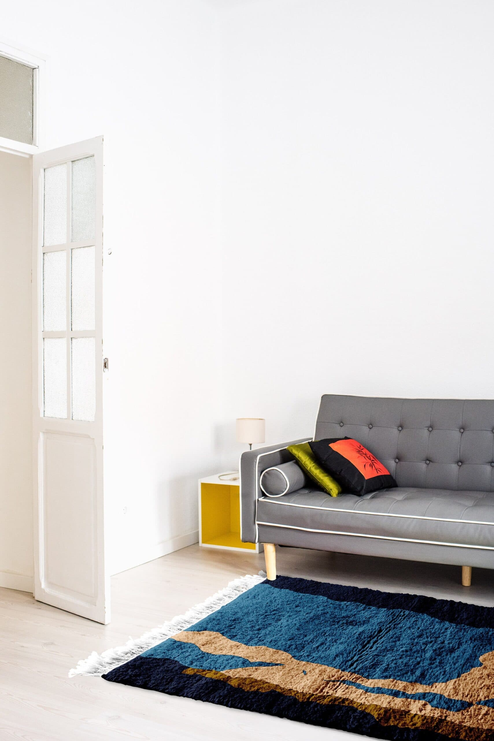 モロッコラグ ミルティル 5x7 ウール ネイビーティールタン ミニマリストリビングルーム ベルベル - Image 4