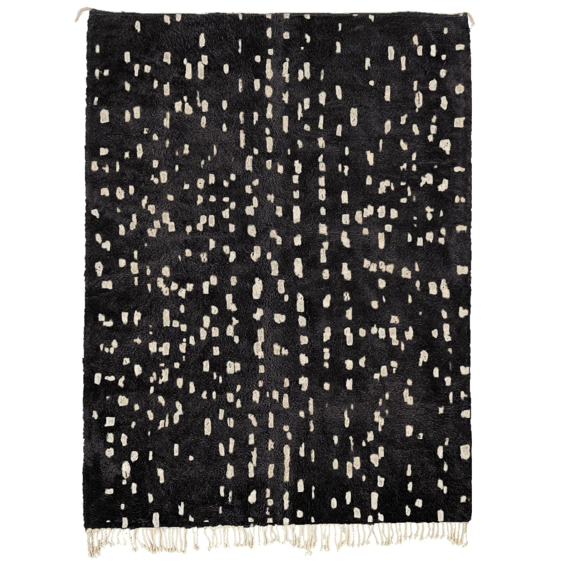 Alfombra Marroquí Mrirt 5x8 de Lana Negra e Marfil para Sala Minimalista - Image 2