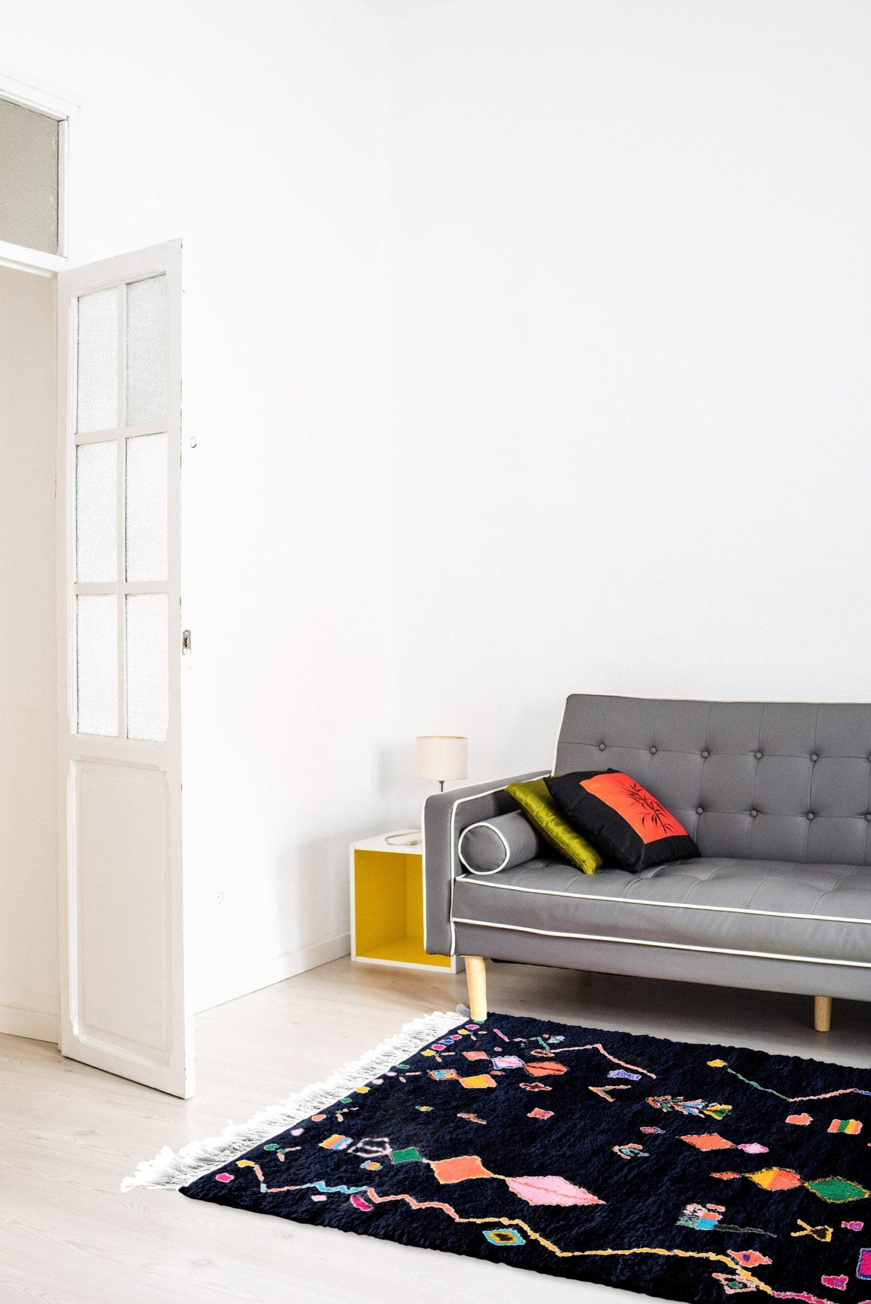 Alfombra Marroquí Hecha a Mano de Lana Tamaño Personalizado - Alfombra Boho Colorida Negra para Sala de Estar y Dormitorio – Berber - Image 4