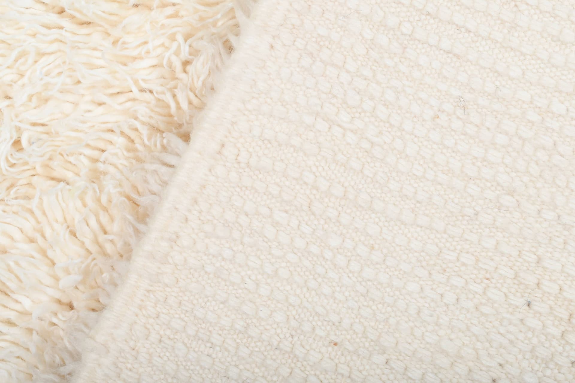 Ivory Asymmetric Diamond Beni Ourain Rug