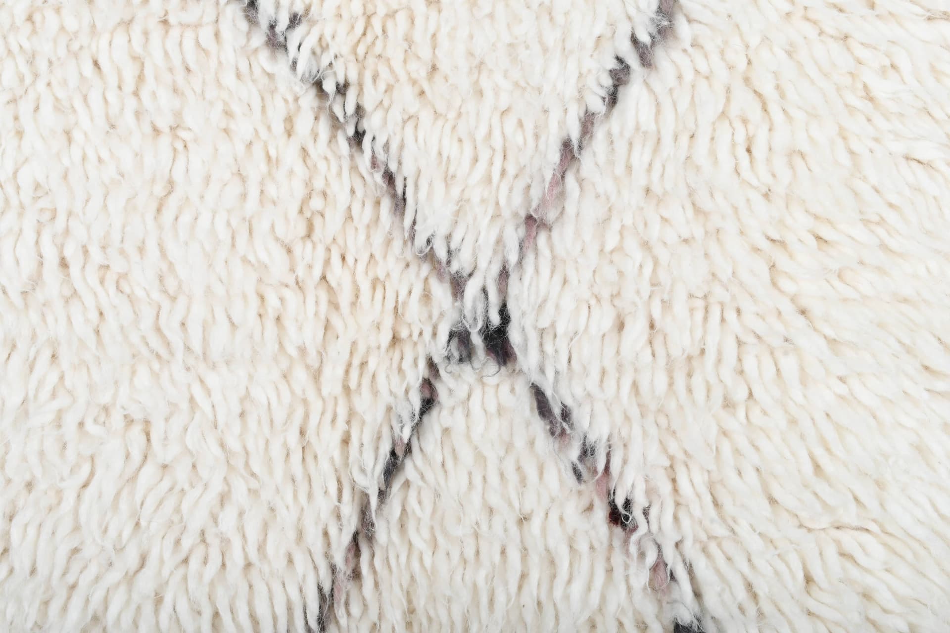 Ivory Crisscross Diamond Beni Ourain Rug