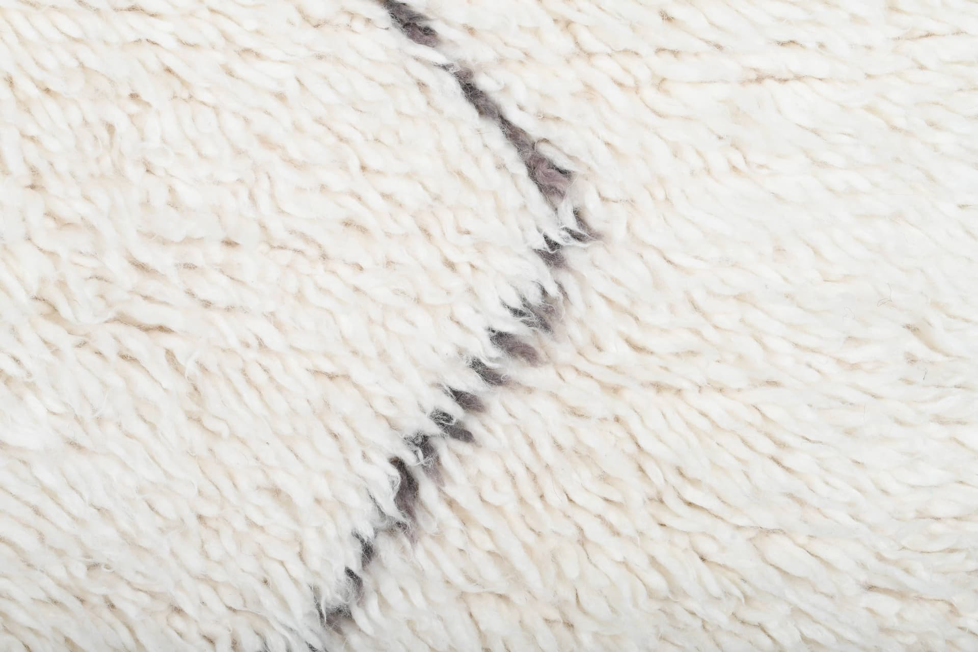 Ivory Crisscross Diamond Beni Ourain Rug