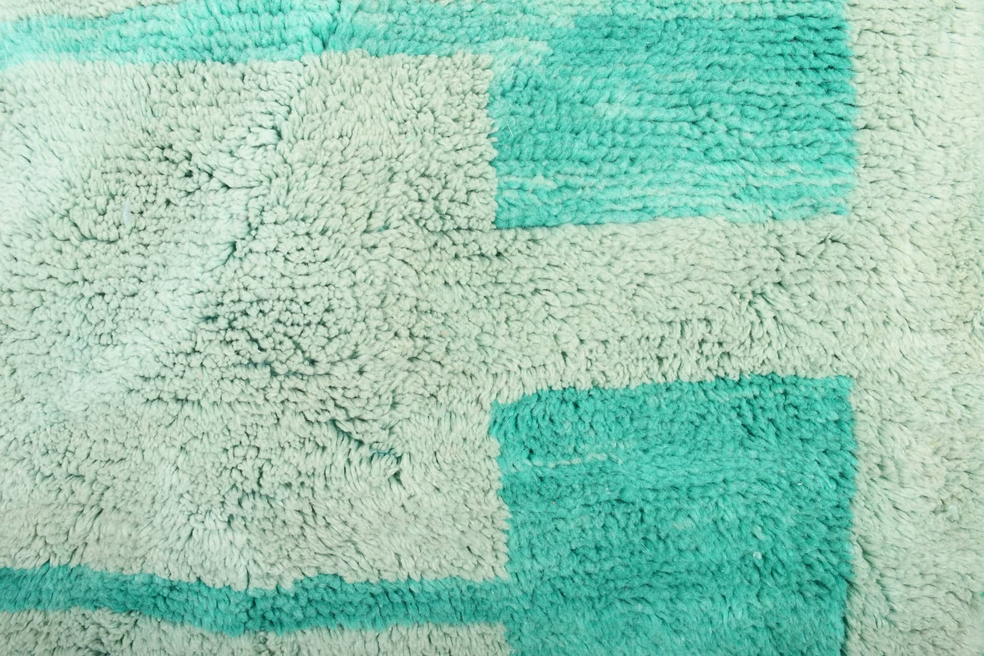 Green Stepped Line Beni Mrirt Rug