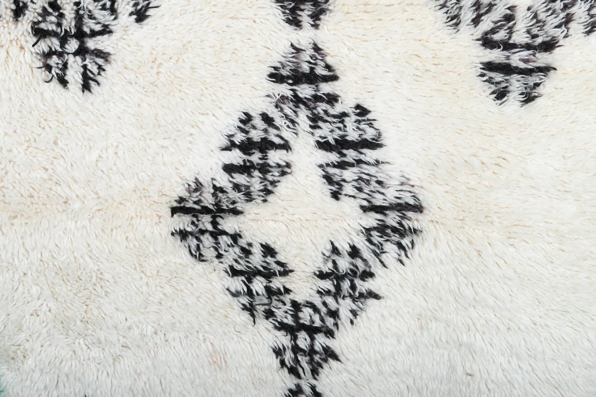 Ivory Black Medallion Beni Ourain Rug