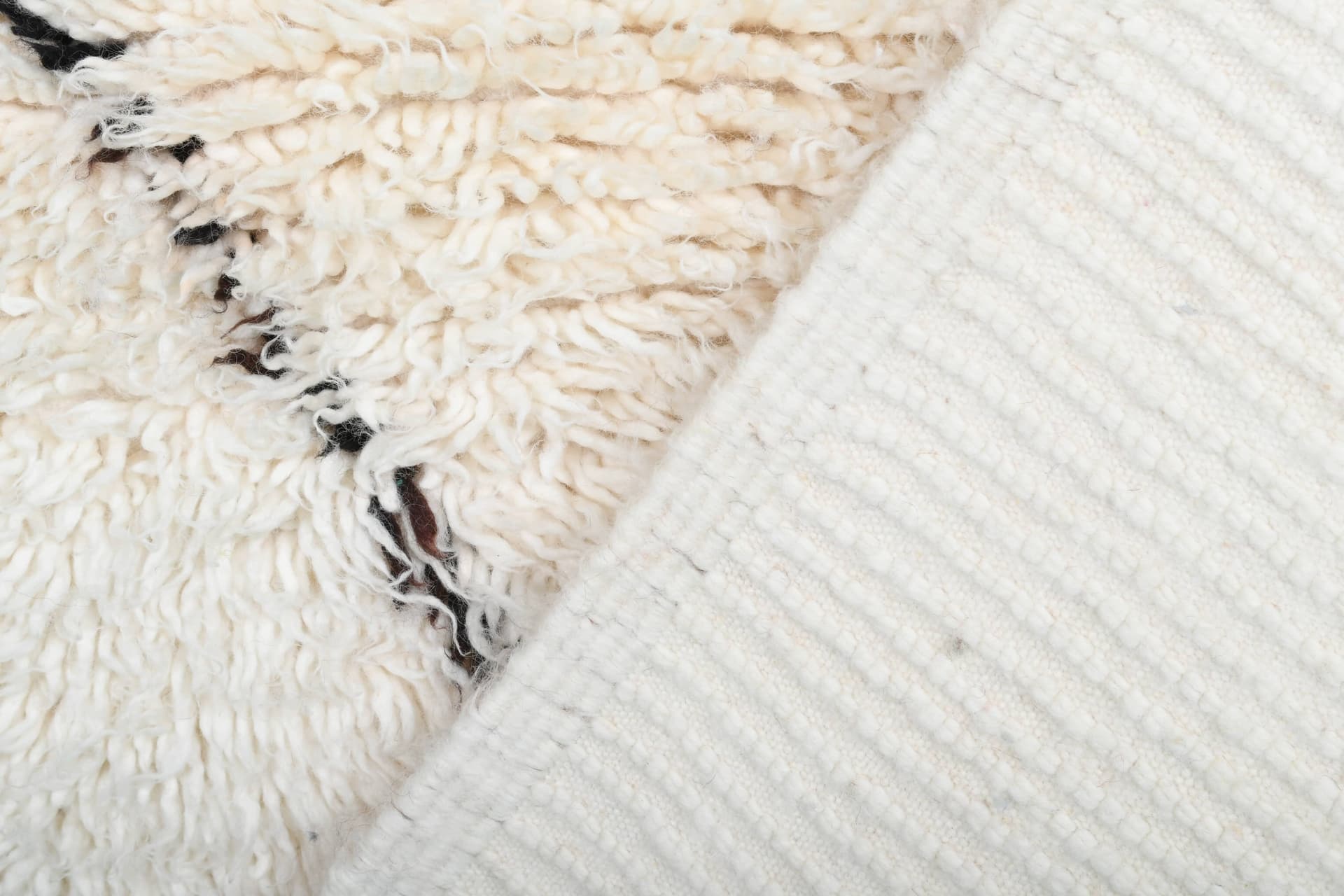 Ivory Interlocking Diamond Beni Ourain Rug