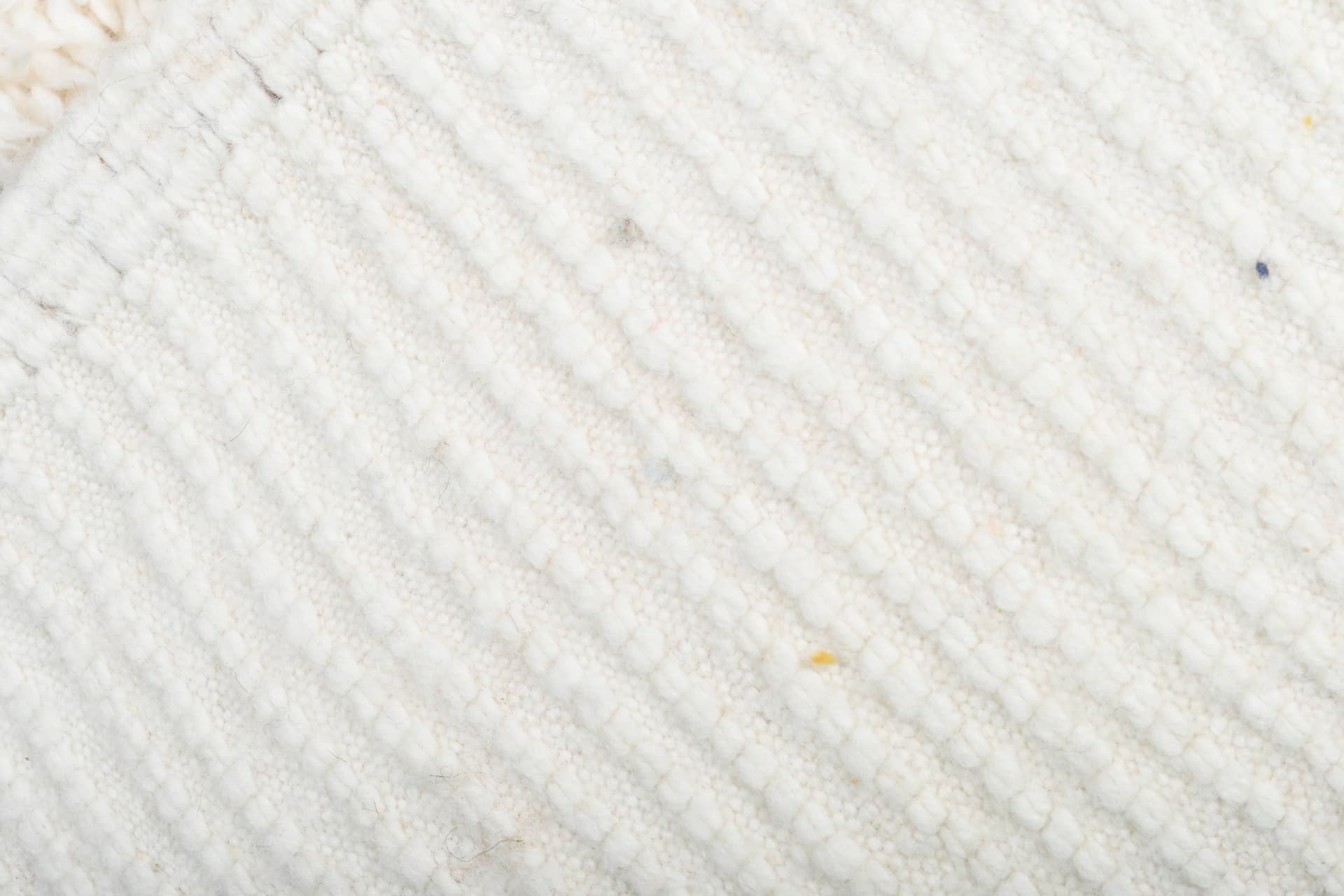 Ivory Interlocking Diamond Beni Ourain Rug