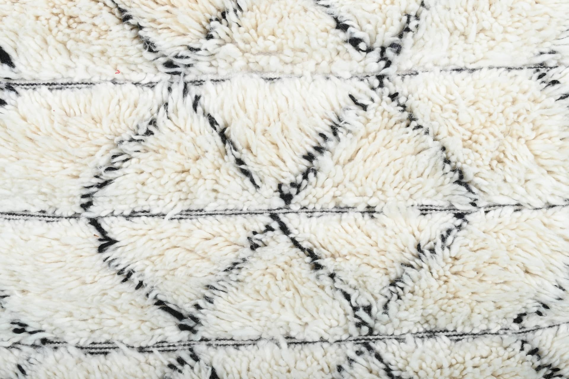 Ivory Horizontal Diamond Beni Ourain Rug