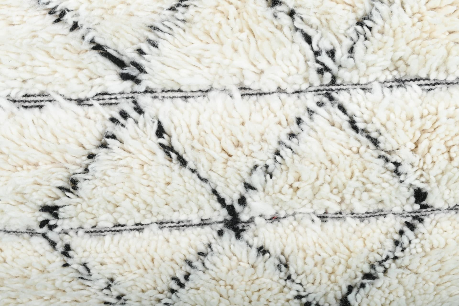 Ivory Horizontal Diamond Beni Ourain Rug