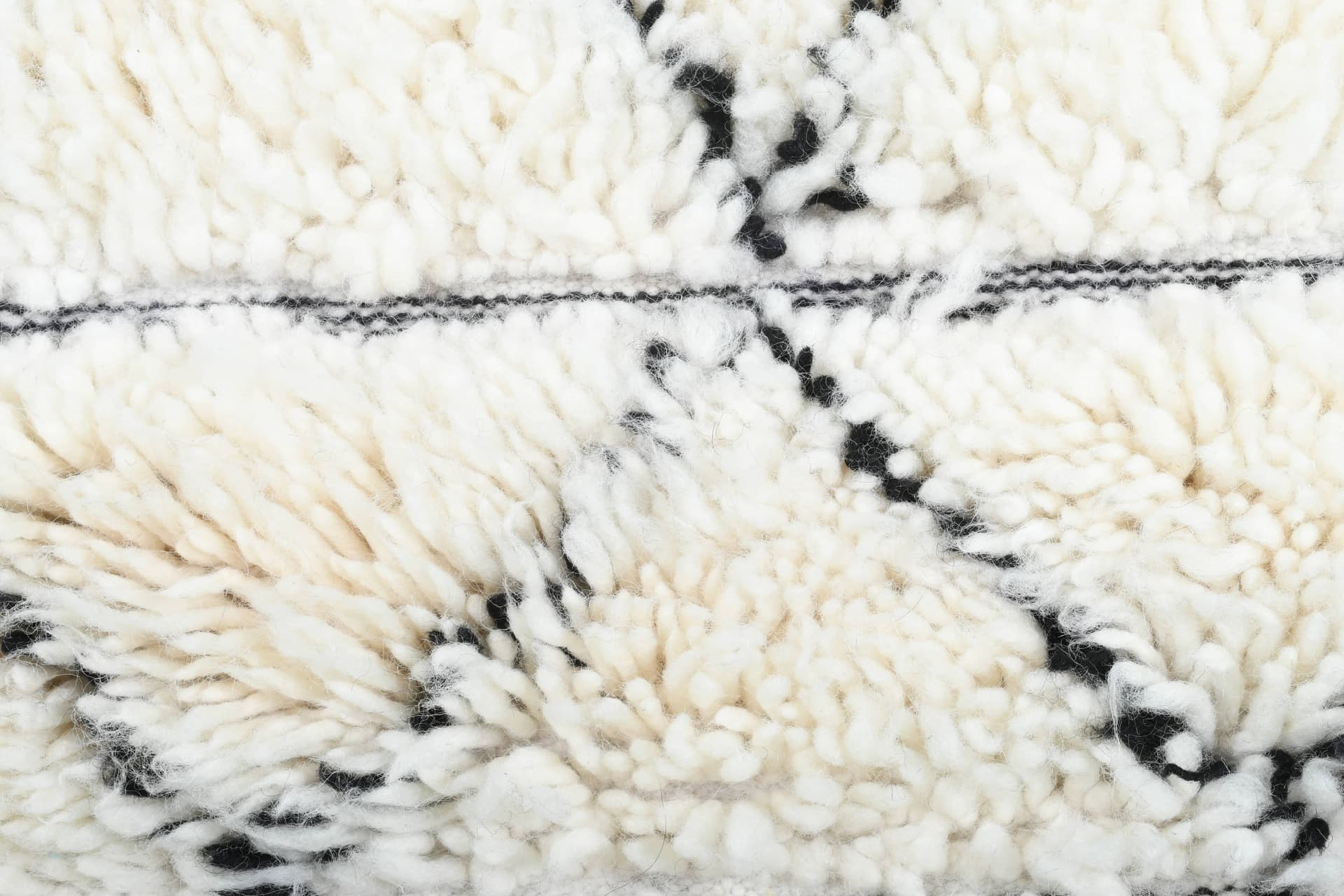 Ivory Horizontal Diamond Beni Ourain Rug