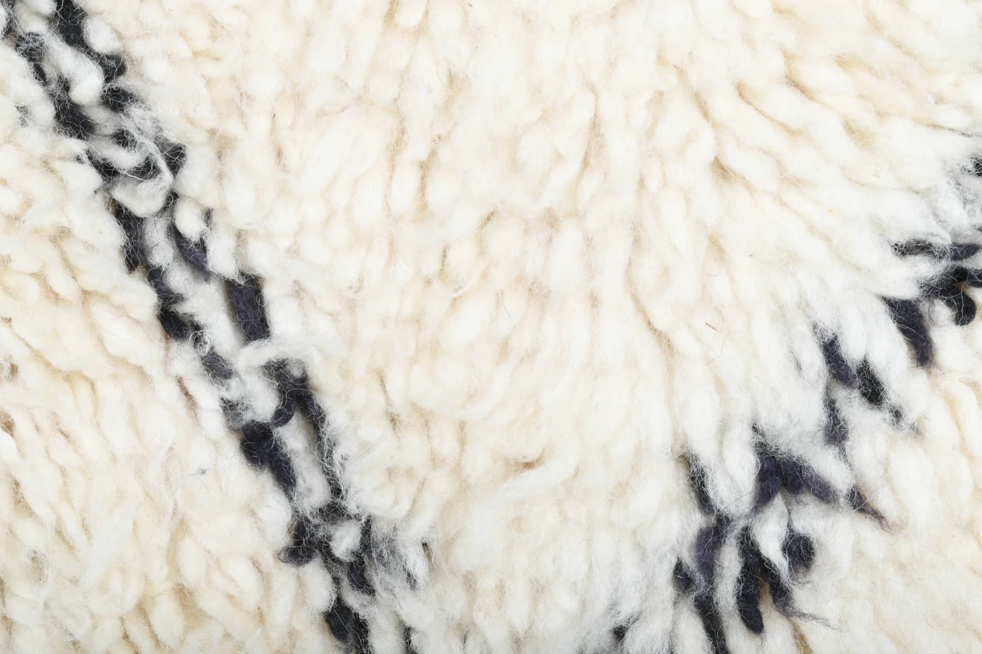 Ivory Linked Diamond Beni Ourain Rug