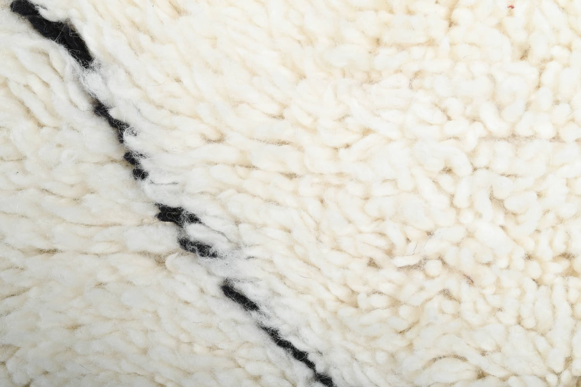 Ivory Diamond Line Beni Ourain Rug