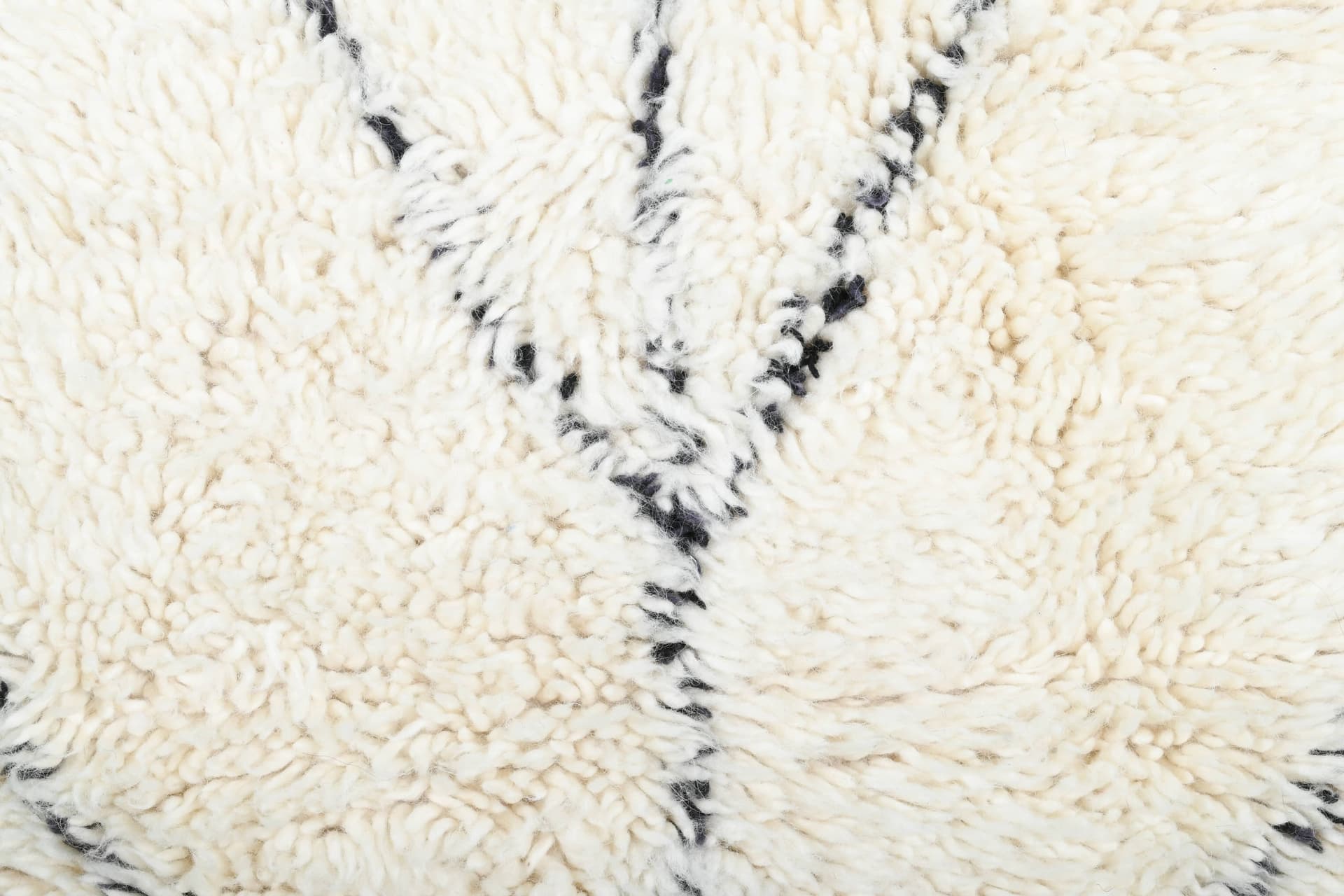 Ivory V-Line Beni Ourain Rug