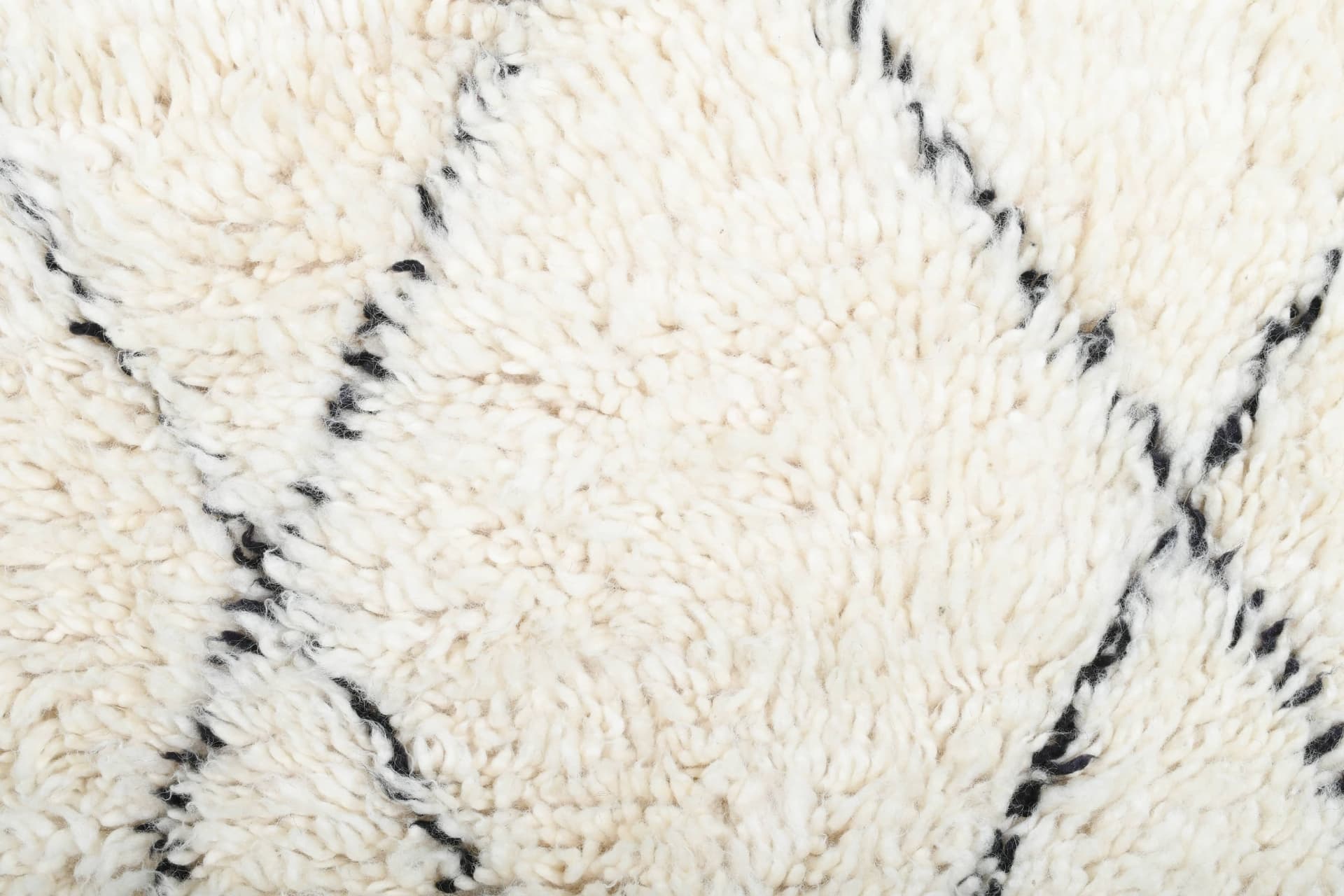 Ivory Interlock Diamond Beni Ourain Rug