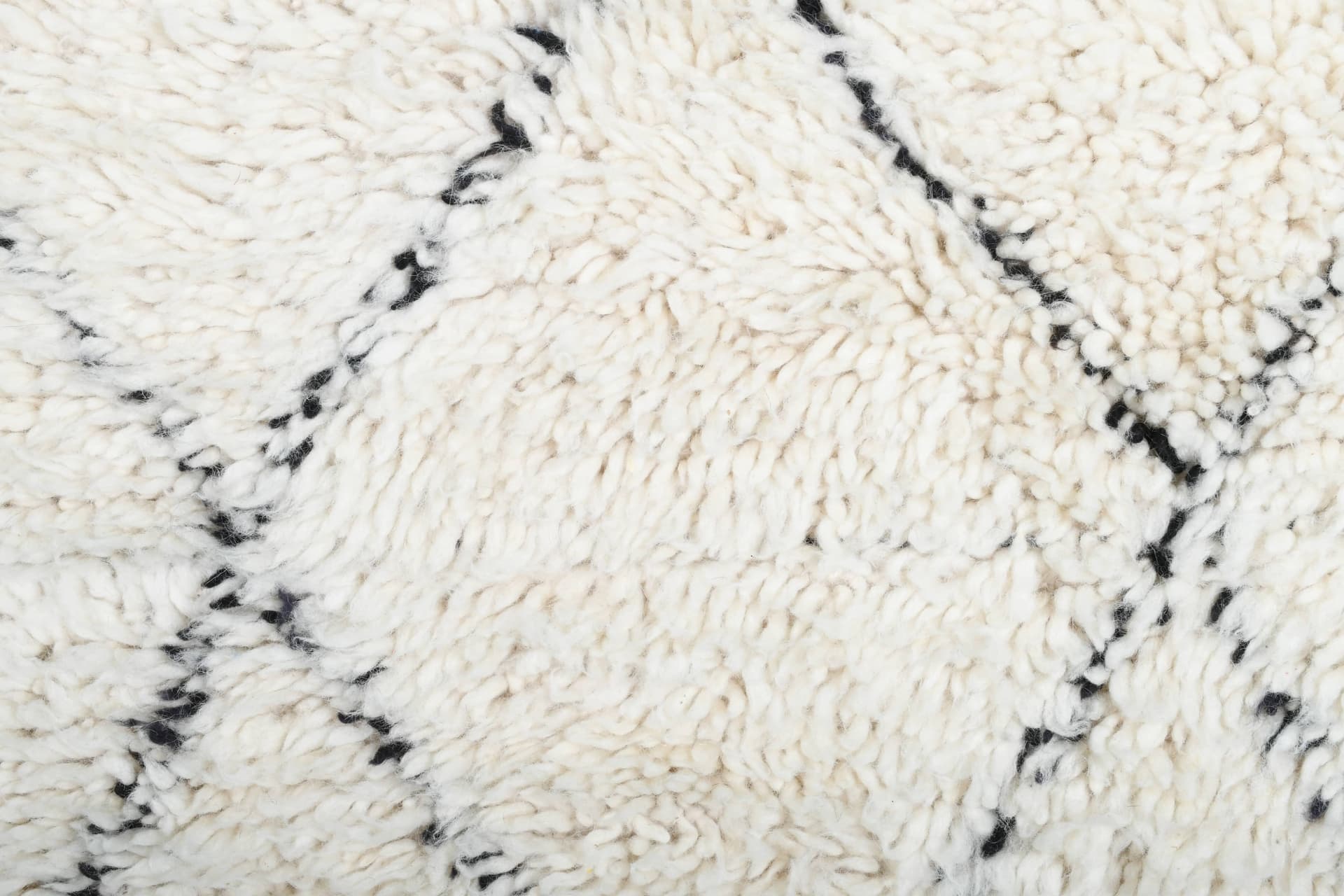 Ivory Crossing Line Beni Ourain Rug