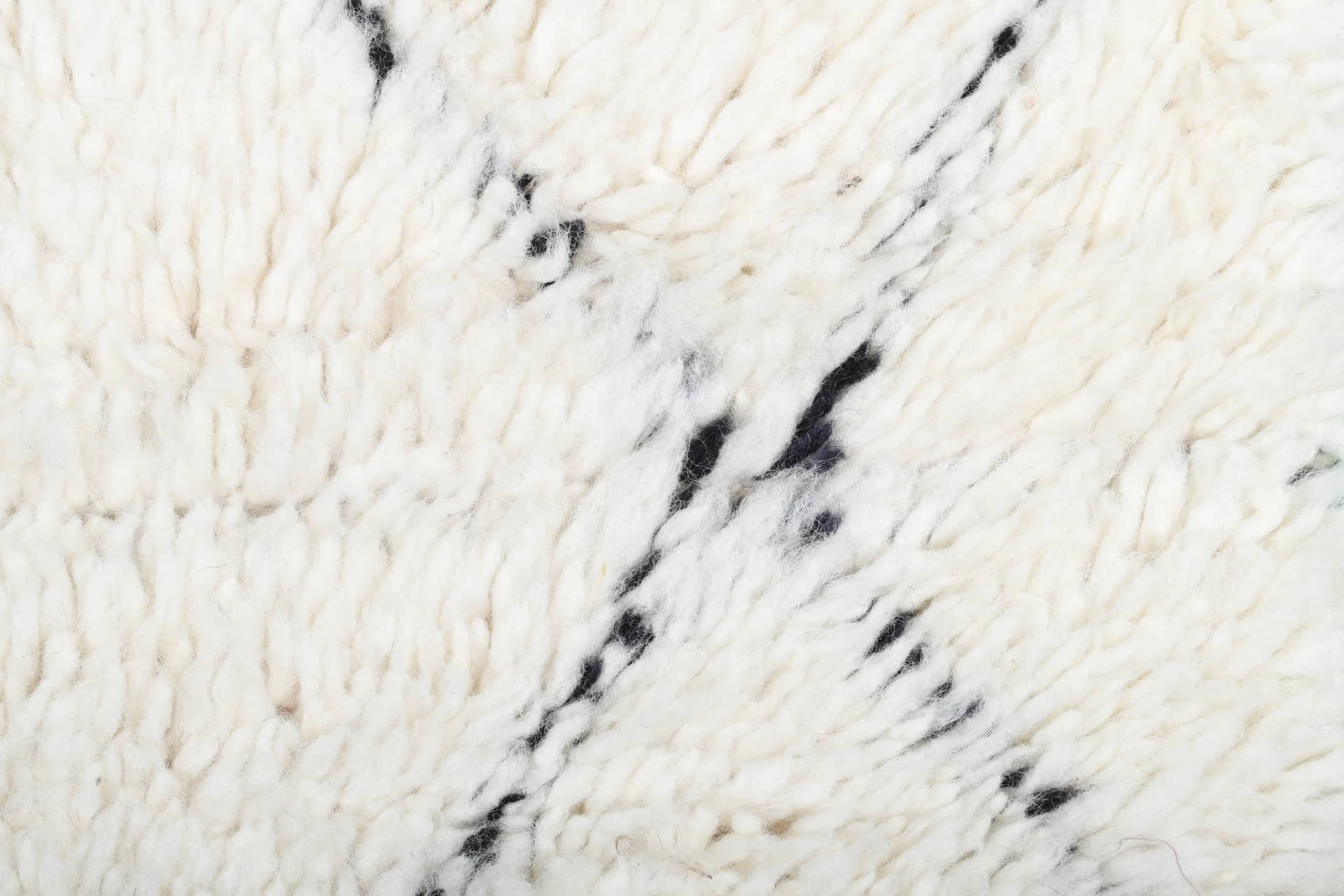 Ivory Broken Line Beni Ourain Rug