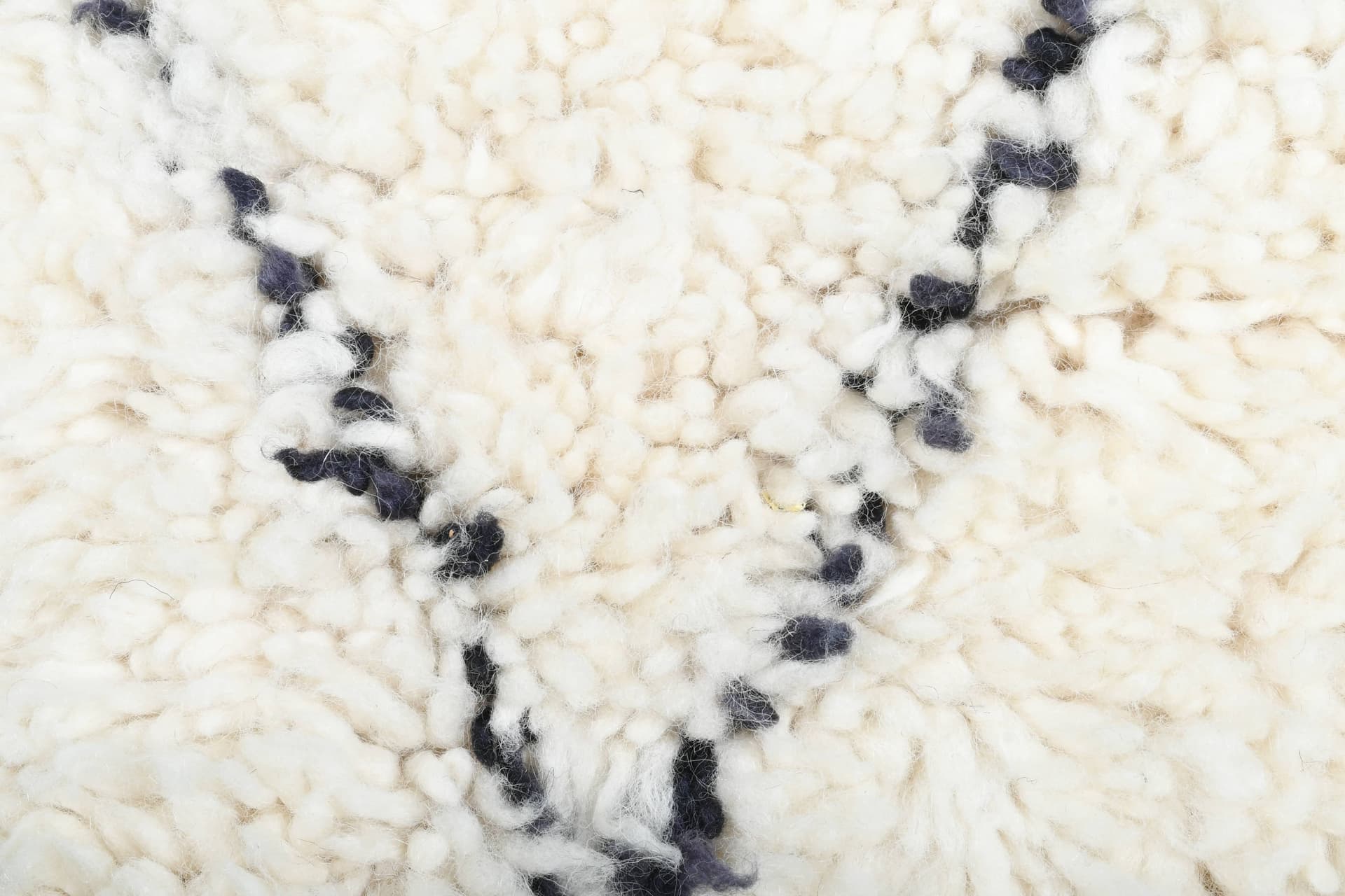 Ivory Overlapping Diamond Beni Ourain Rug