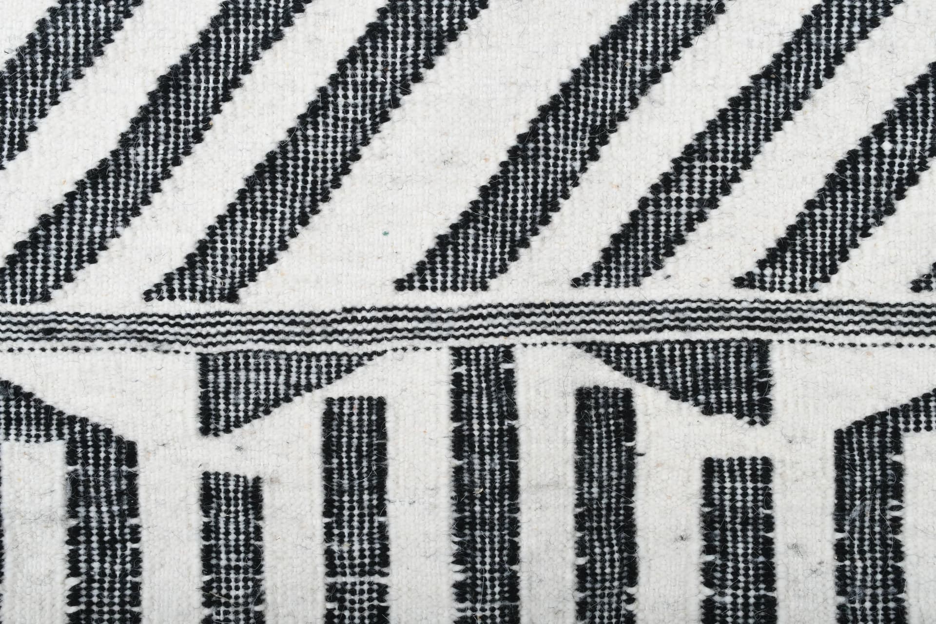Neutral Chevron Stripe Kilim Rug