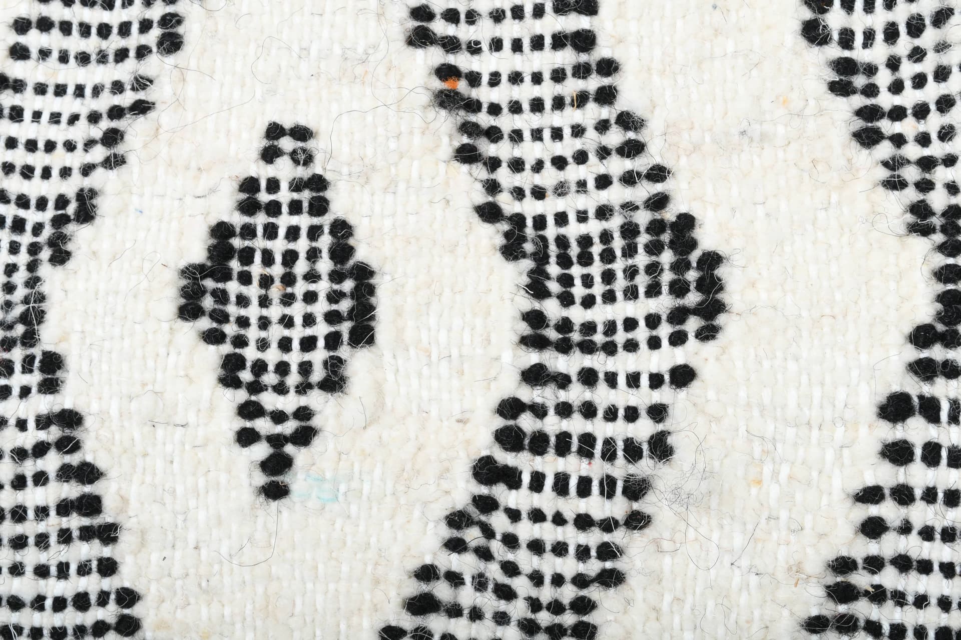 Ivory Diamond Band Kilim Rug