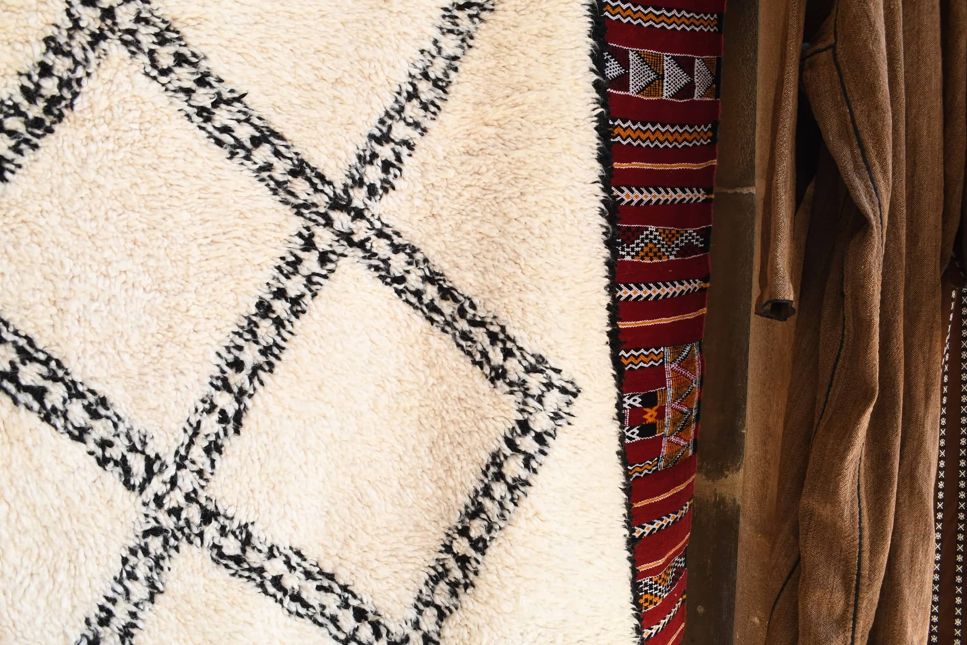 Ivory Wide Diamond Beni Ourain Rug