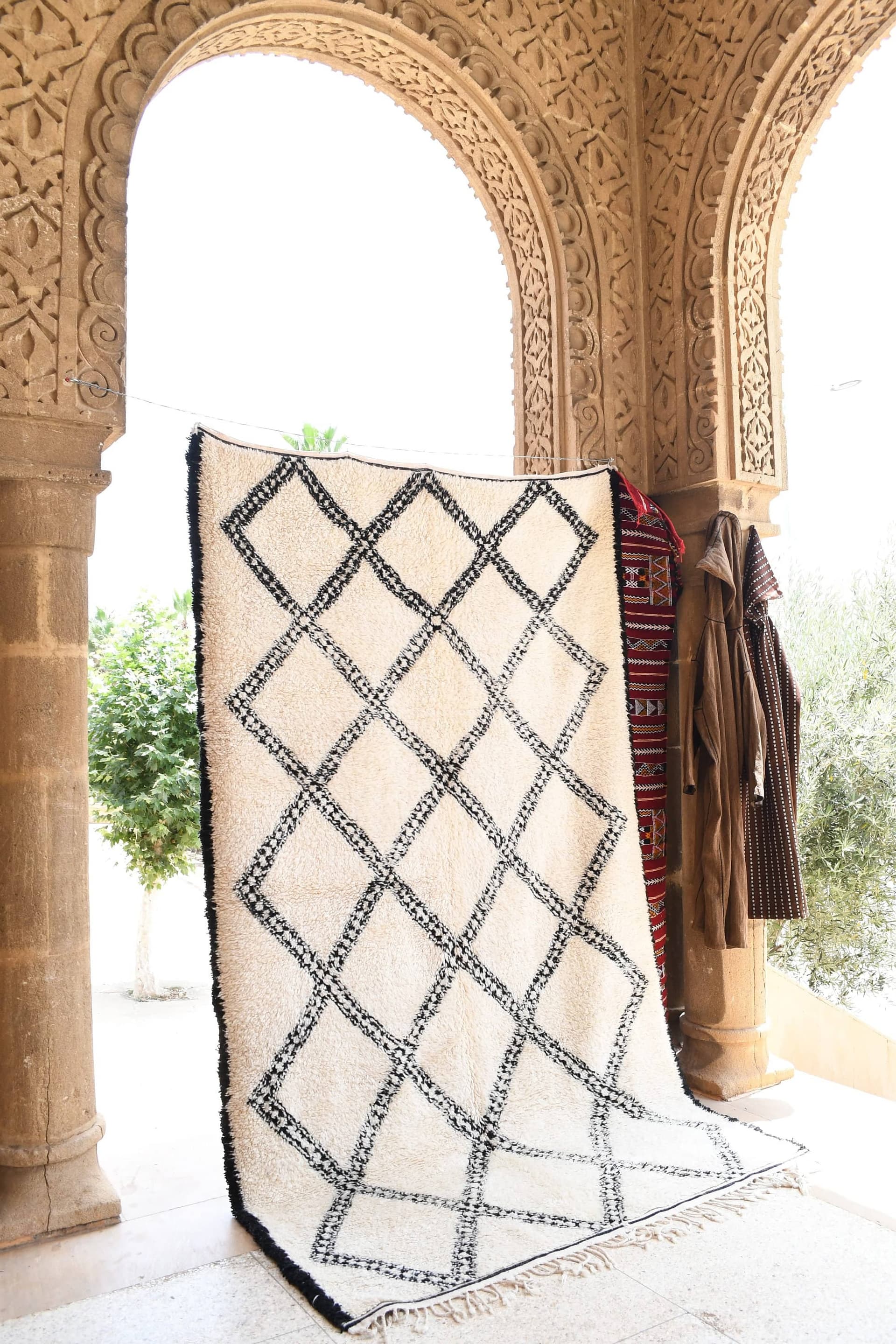 Ivory Wide Diamond Beni Ourain Rug