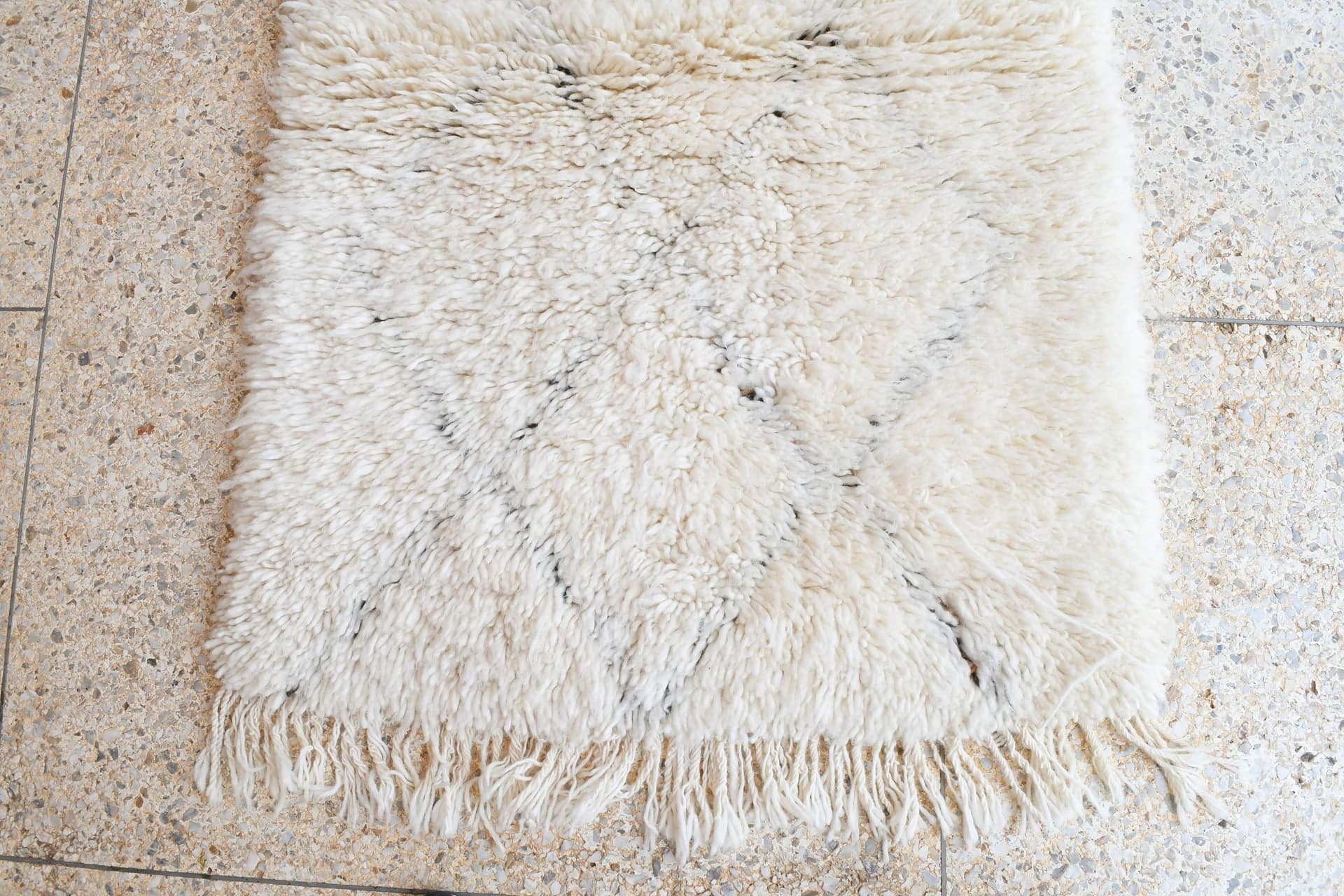 Ivory Angular Line Beni Ourain Rug