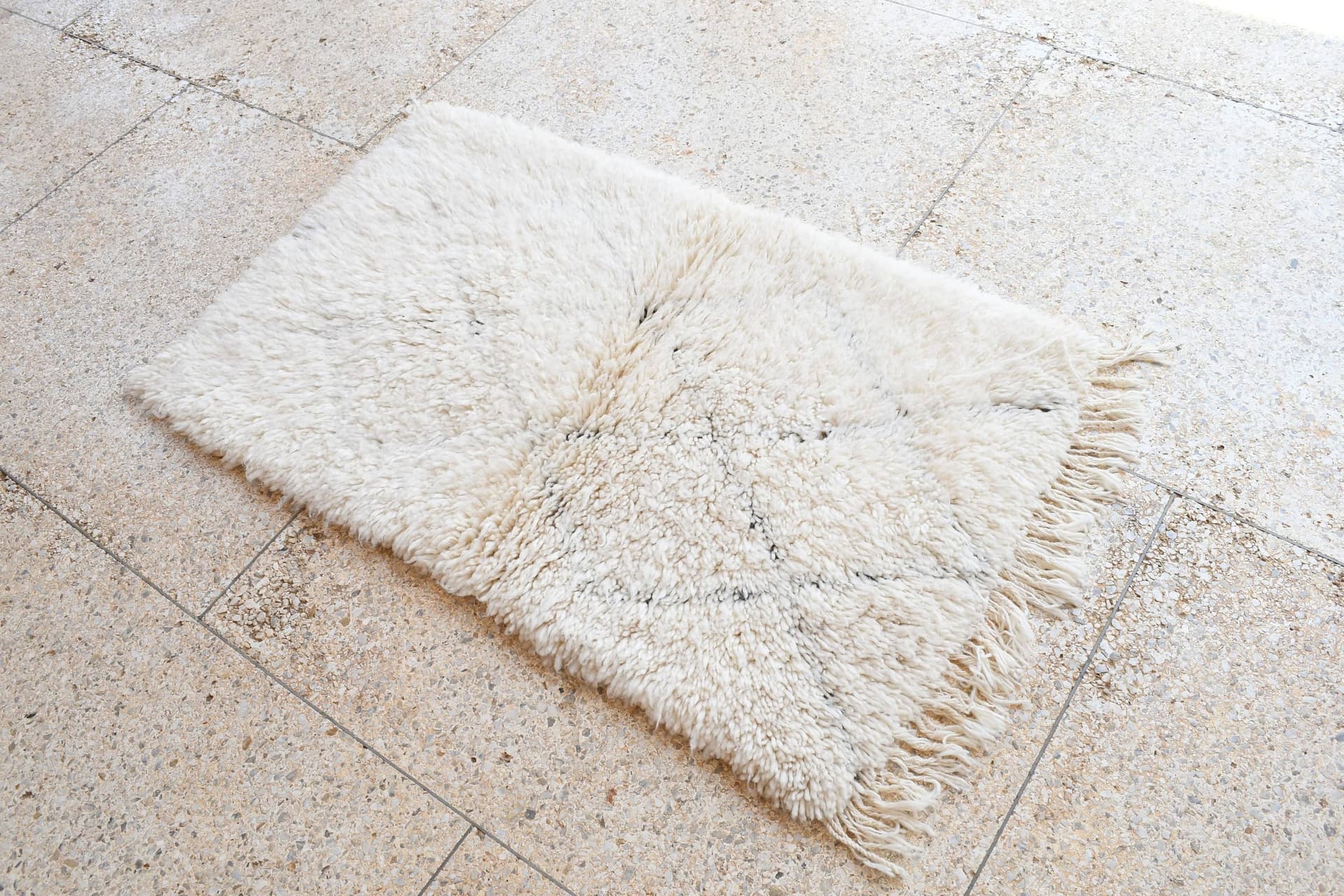 Ivory Angular Line Beni Ourain Rug