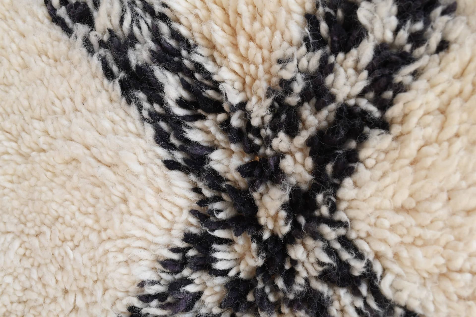 Ivory Black X-Diamond Beni Ourain Rug