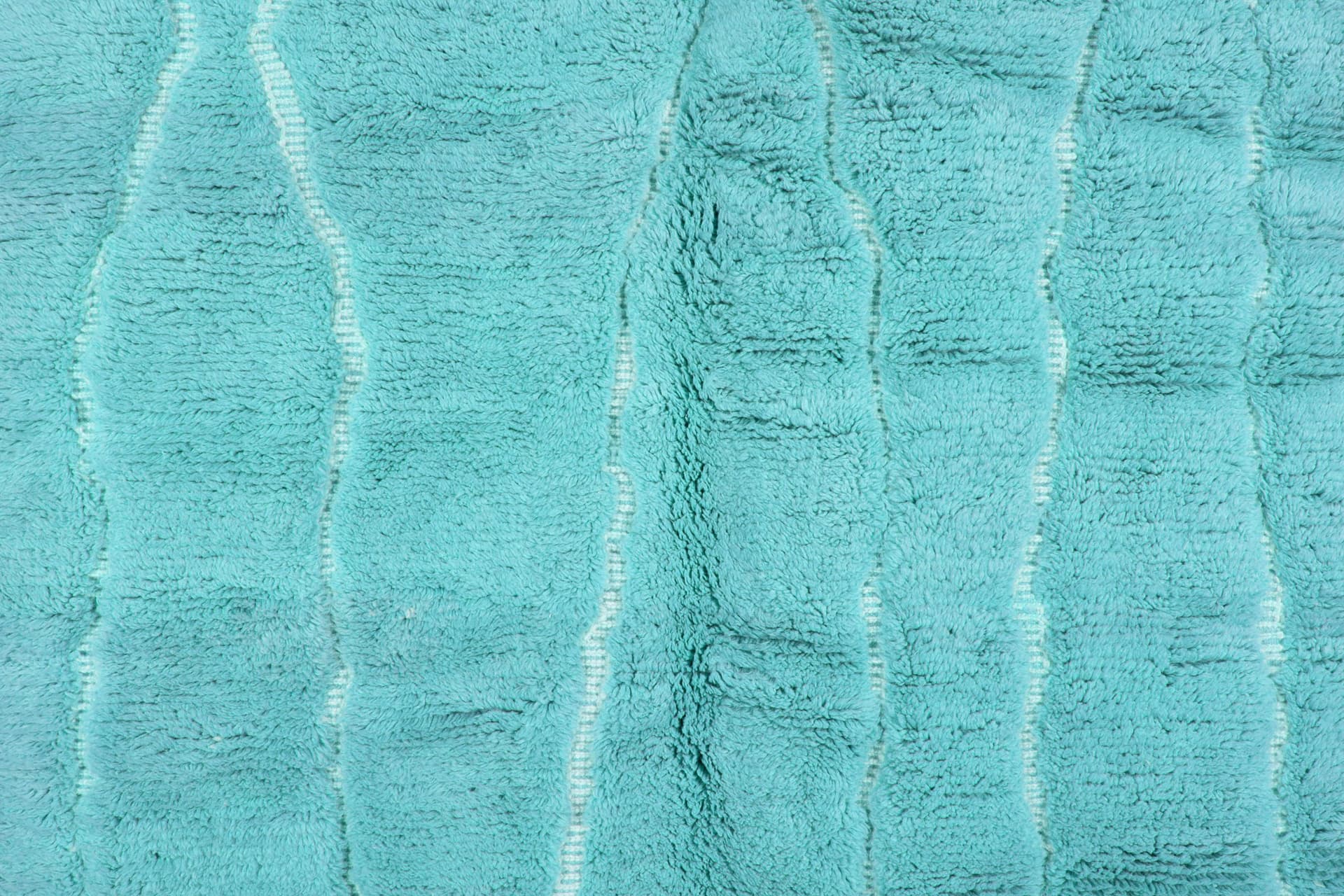 Turquoise Wavy Line Beni Mrirt Rug