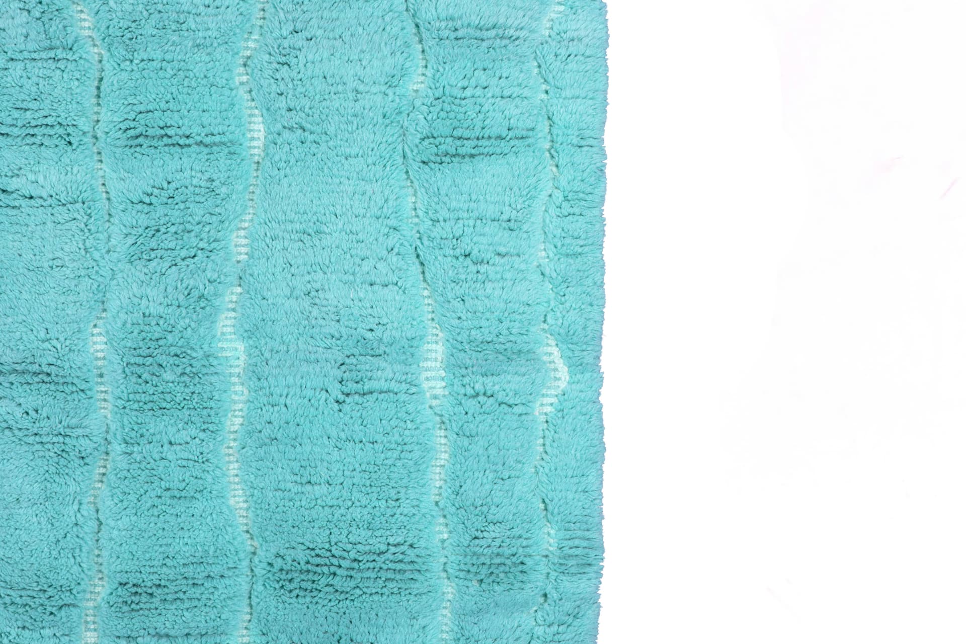 Turquoise Wavy Line Beni Mrirt Rug