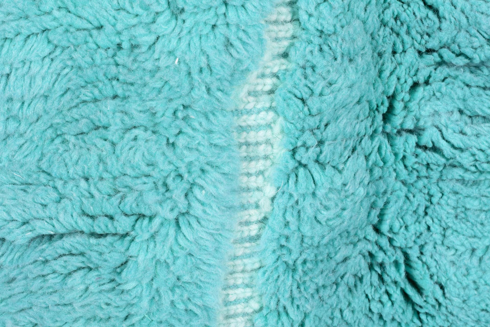 Turquoise Wavy Line Beni Mrirt Rug