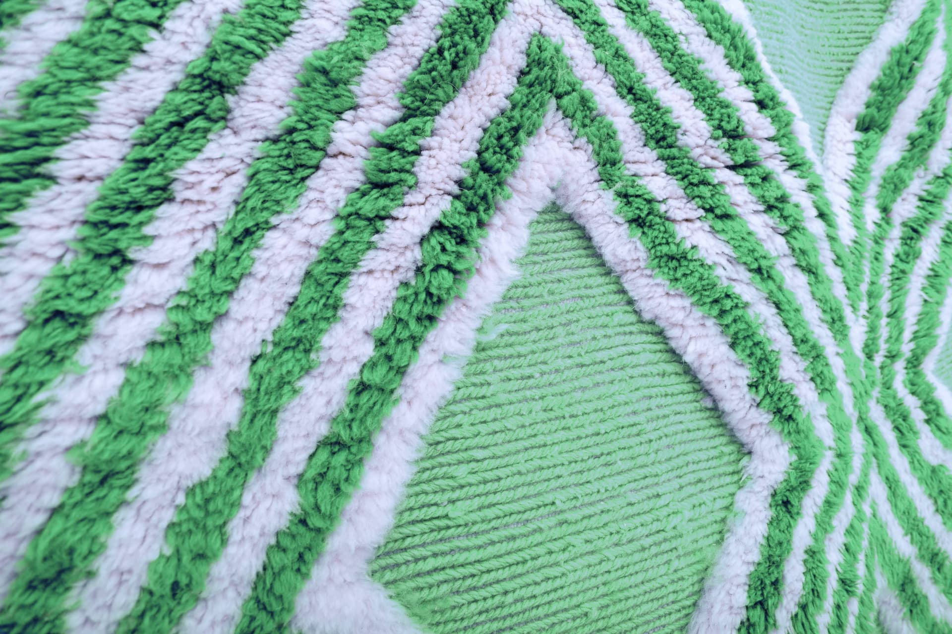 Green Diamond Grid Beni Mrirt Rug
