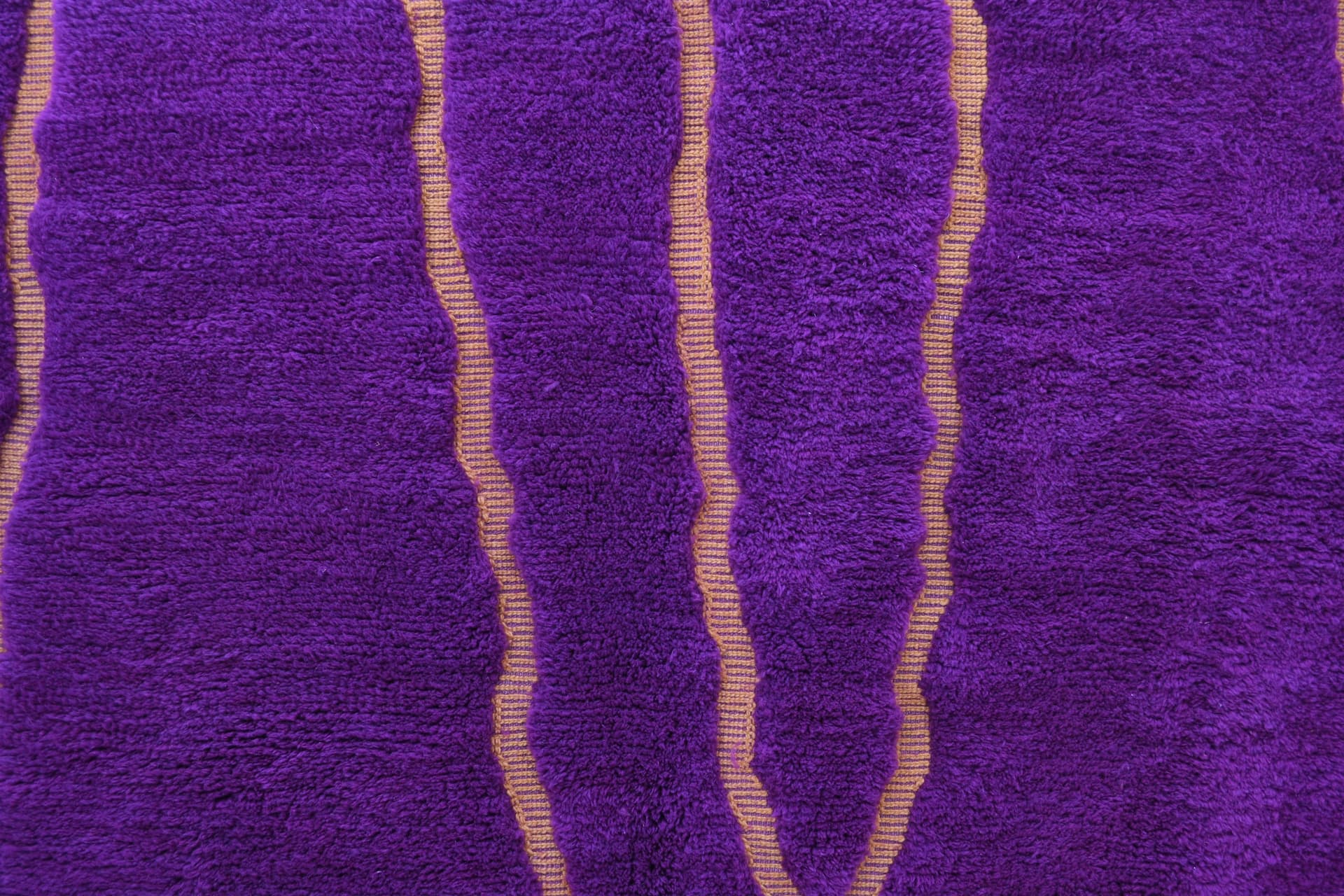 Purple Wavy Line Beni Mrirt Rug