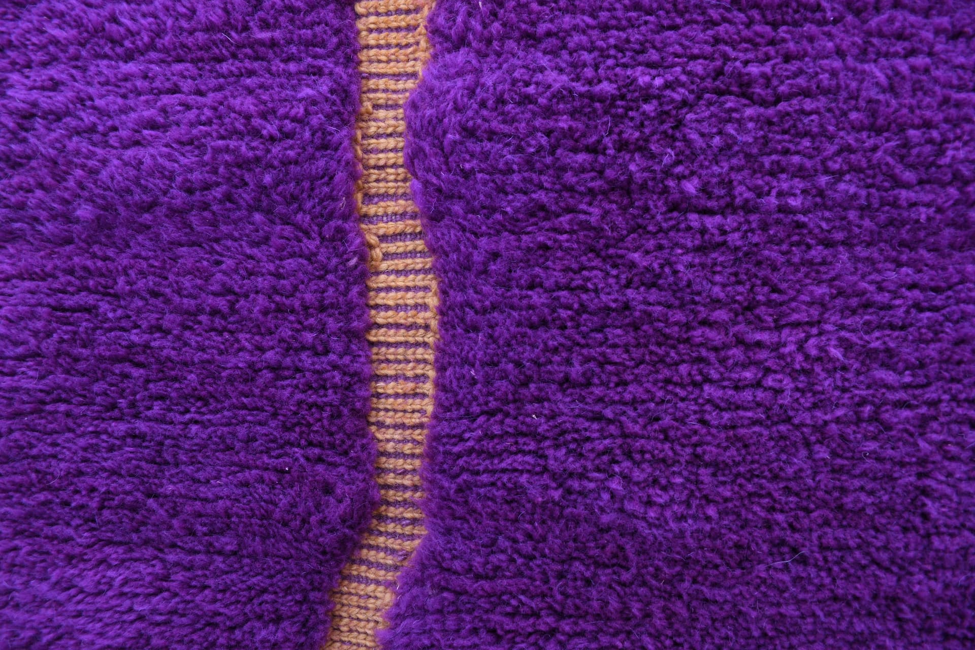 Purple Wavy Line Beni Mrirt Rug