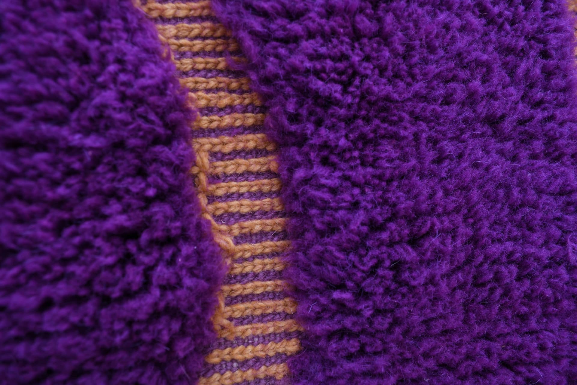 Purple Wavy Line Beni Mrirt Rug