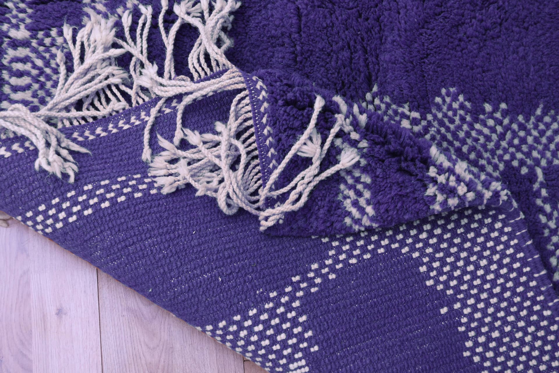 Blue Linear Beni Mrirt Rug