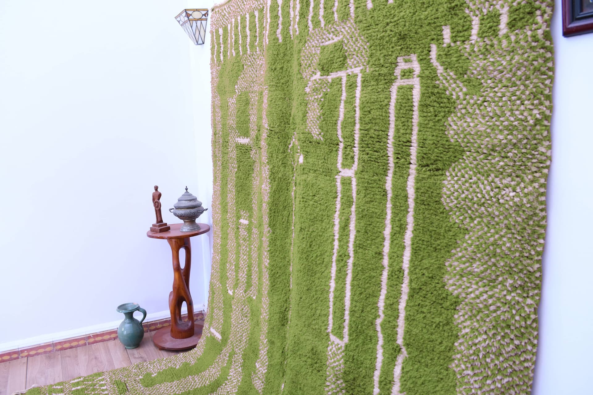 Olive Linear Column Beni Mrirt Rug