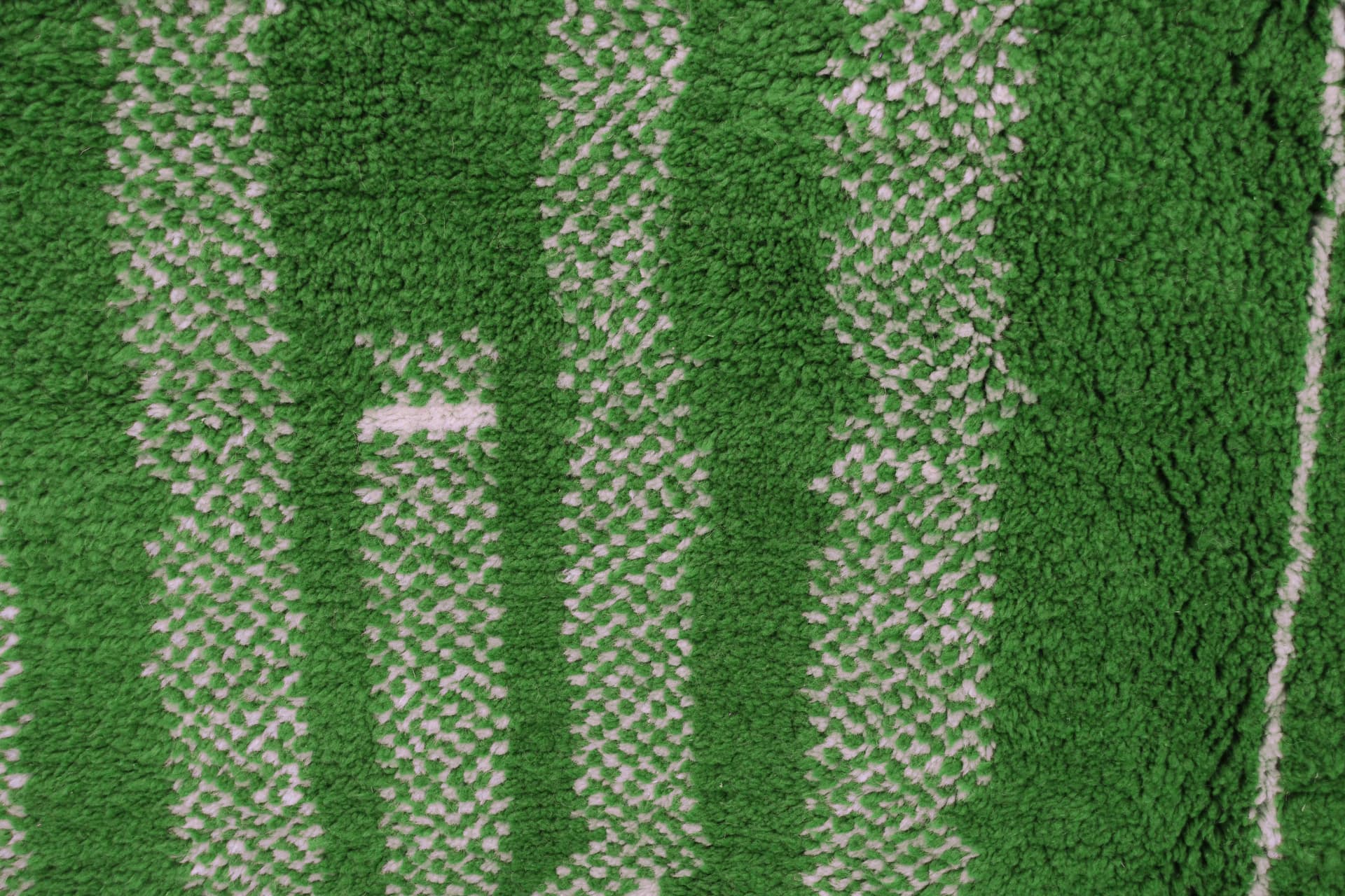 Green Linear Beni Mrirt Rug