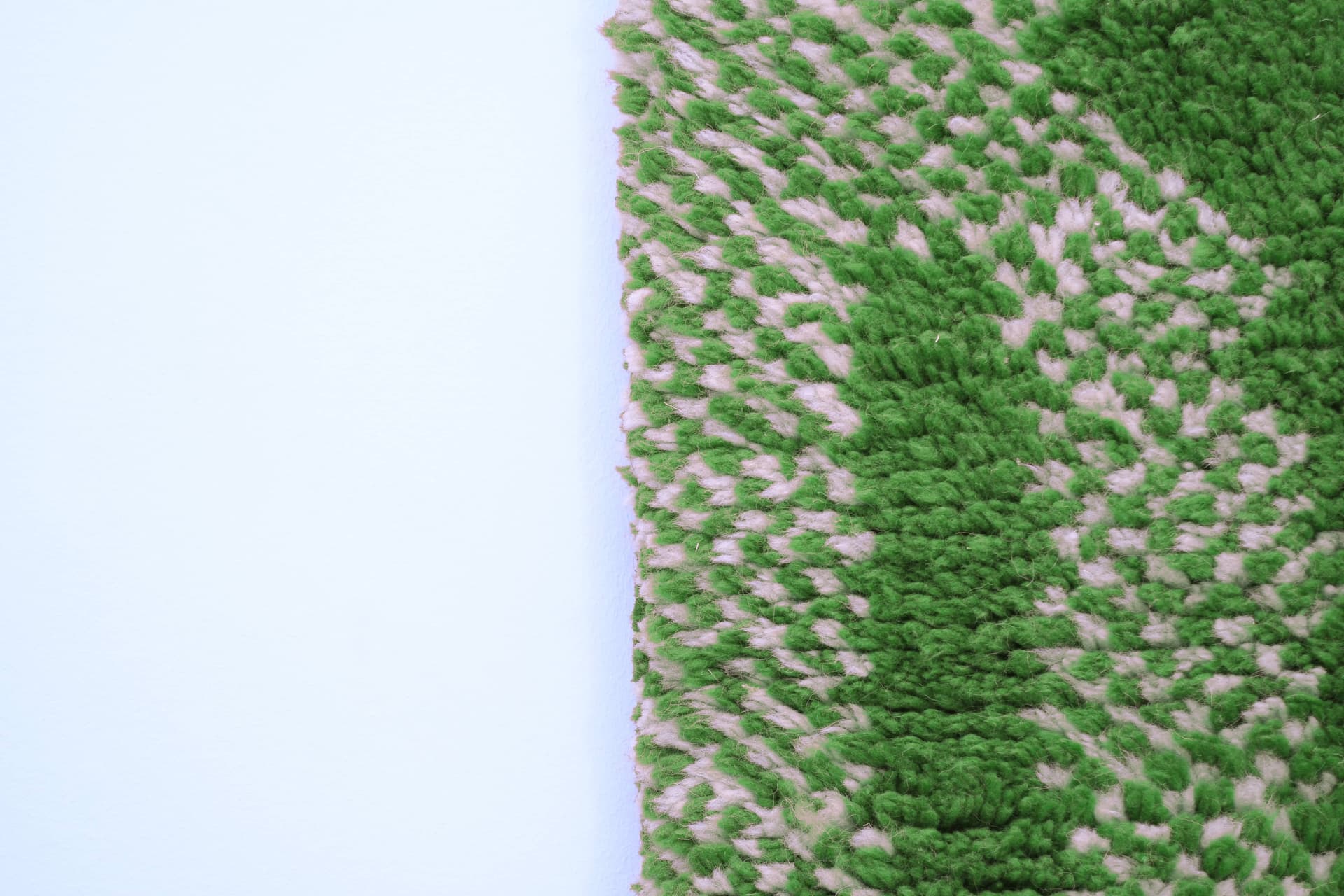 Green Linear Beni Mrirt Rug
