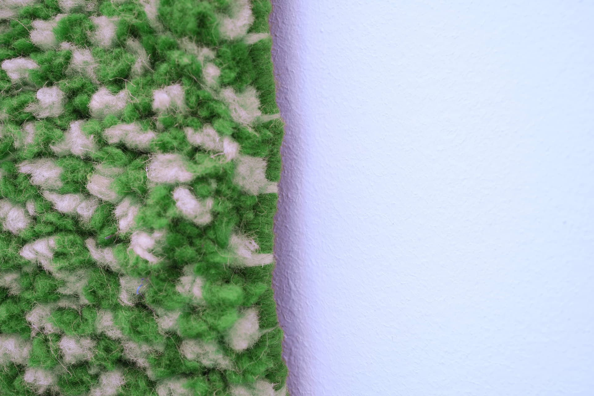 Green Linear Beni Mrirt Rug