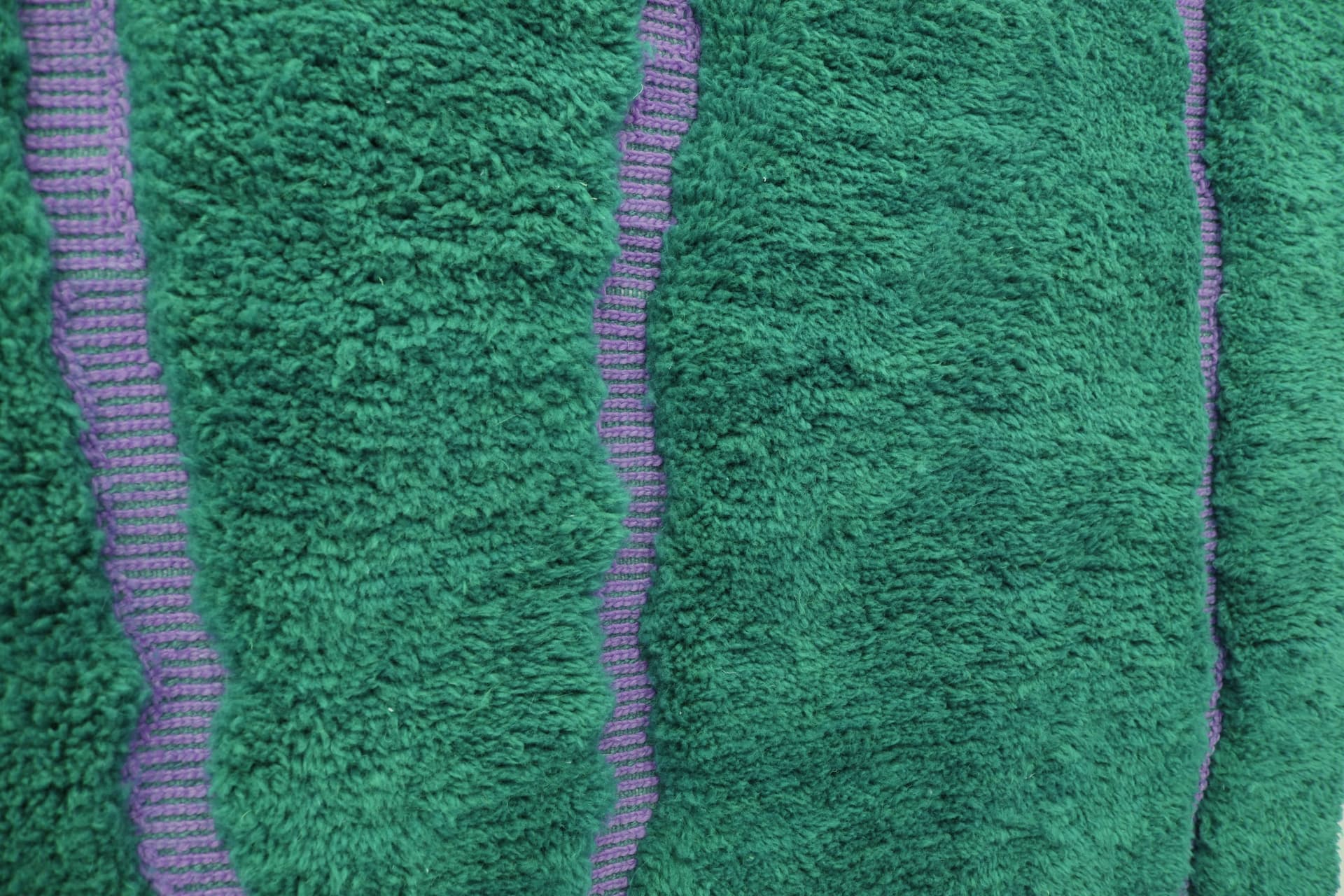 Green Wavy Line Beni Mrirt Rug