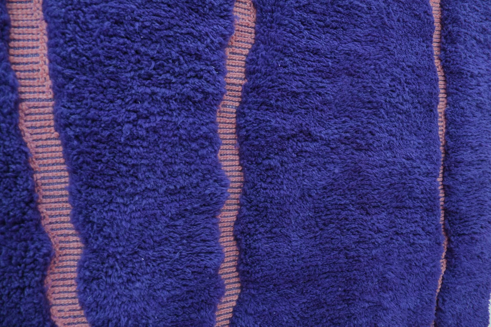 Blue Wavy Line Beni Mrirt Rug